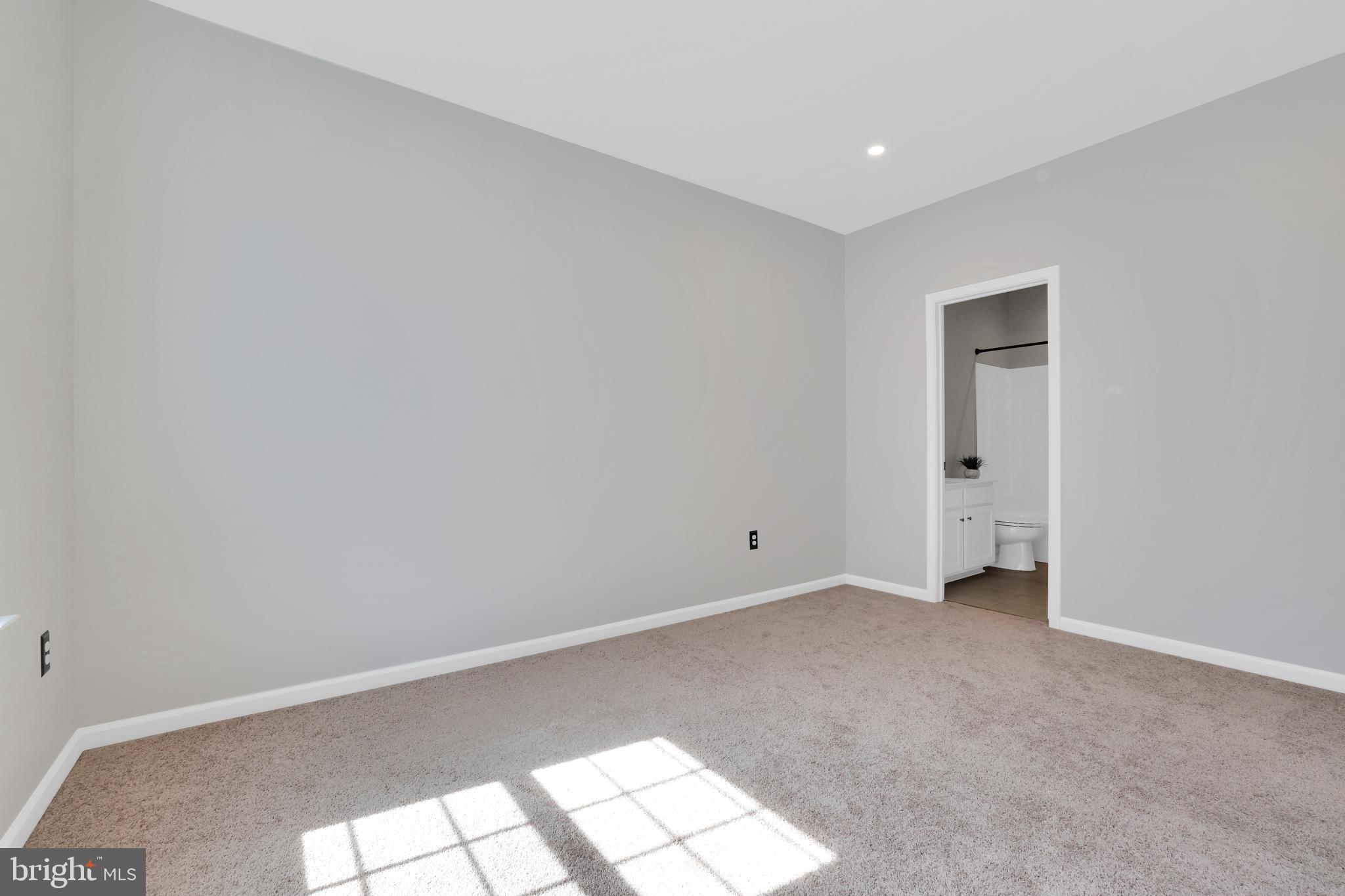 BARTONSVILLE - Residential