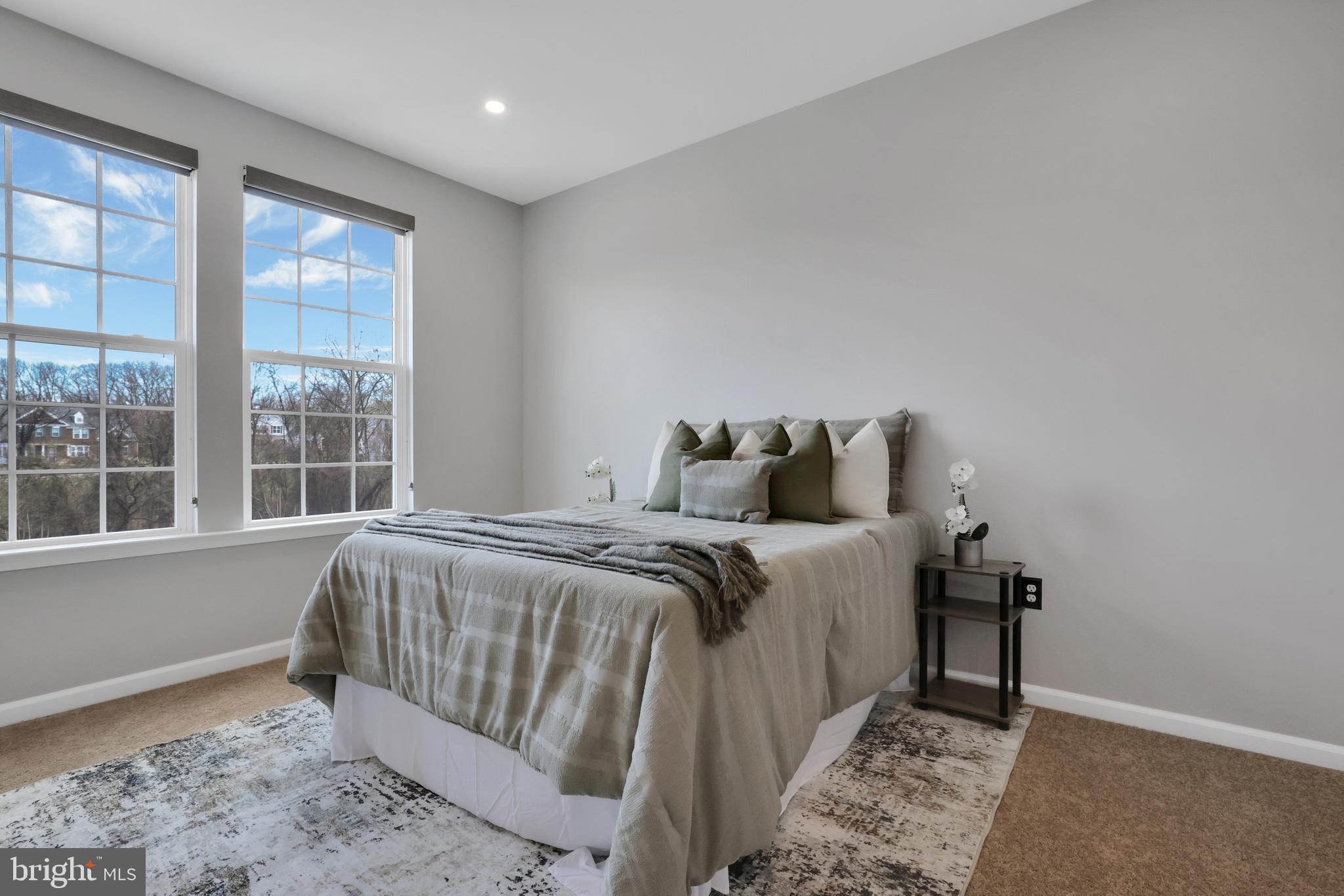 BARTONSVILLE - Residential