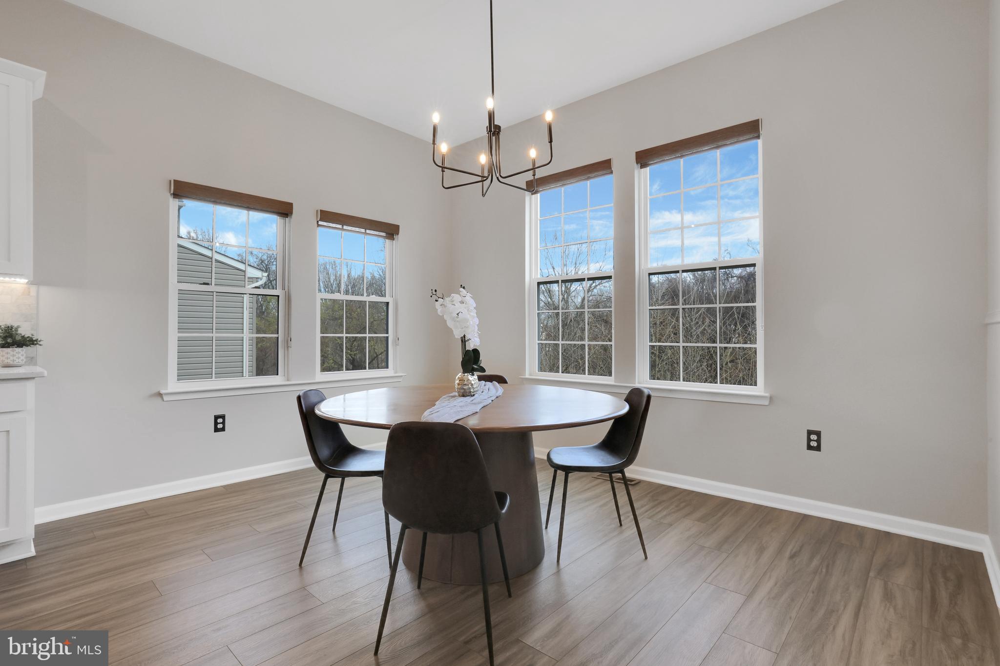 BARTONSVILLE - Residential