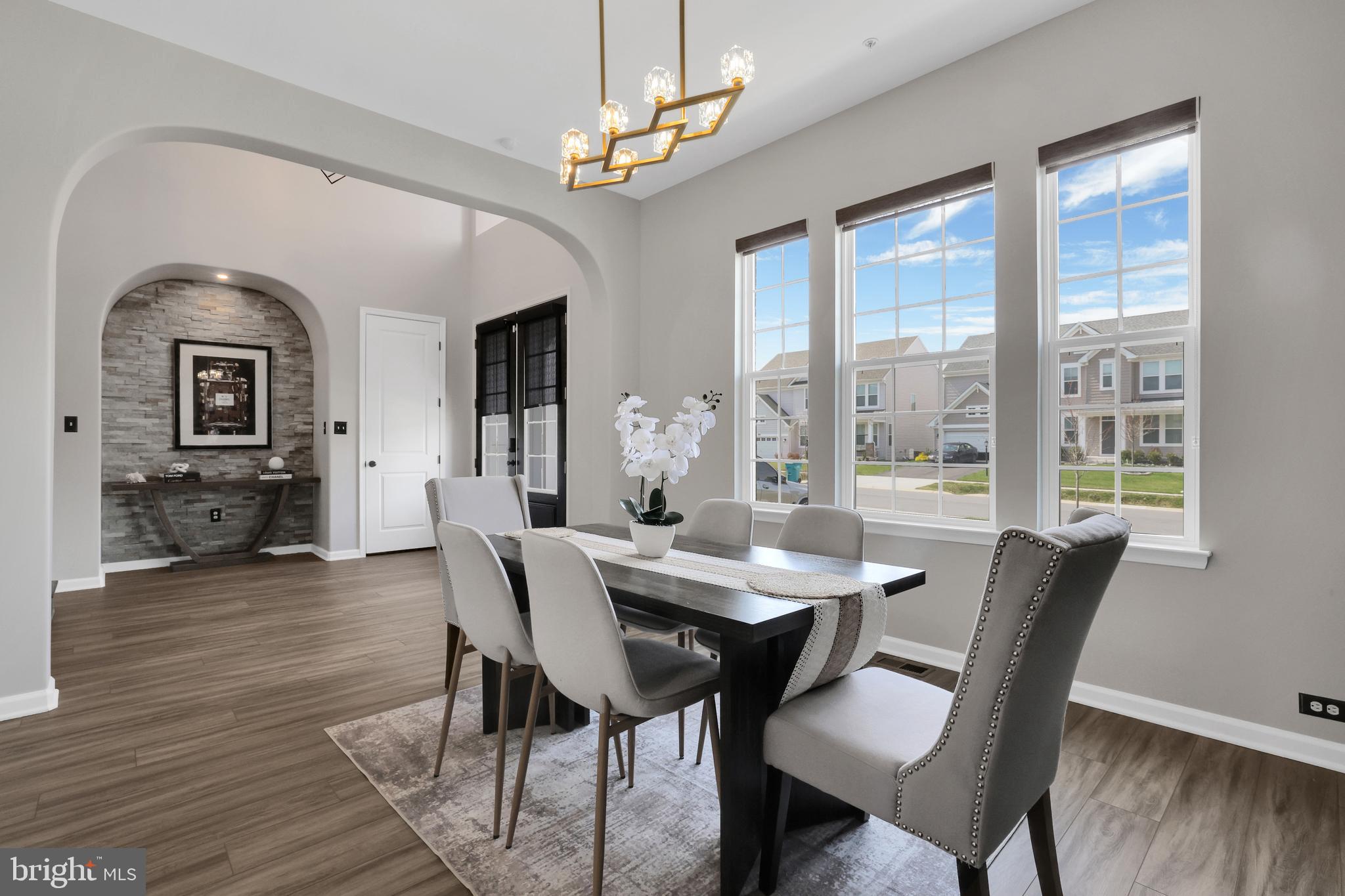 BARTONSVILLE - Residential