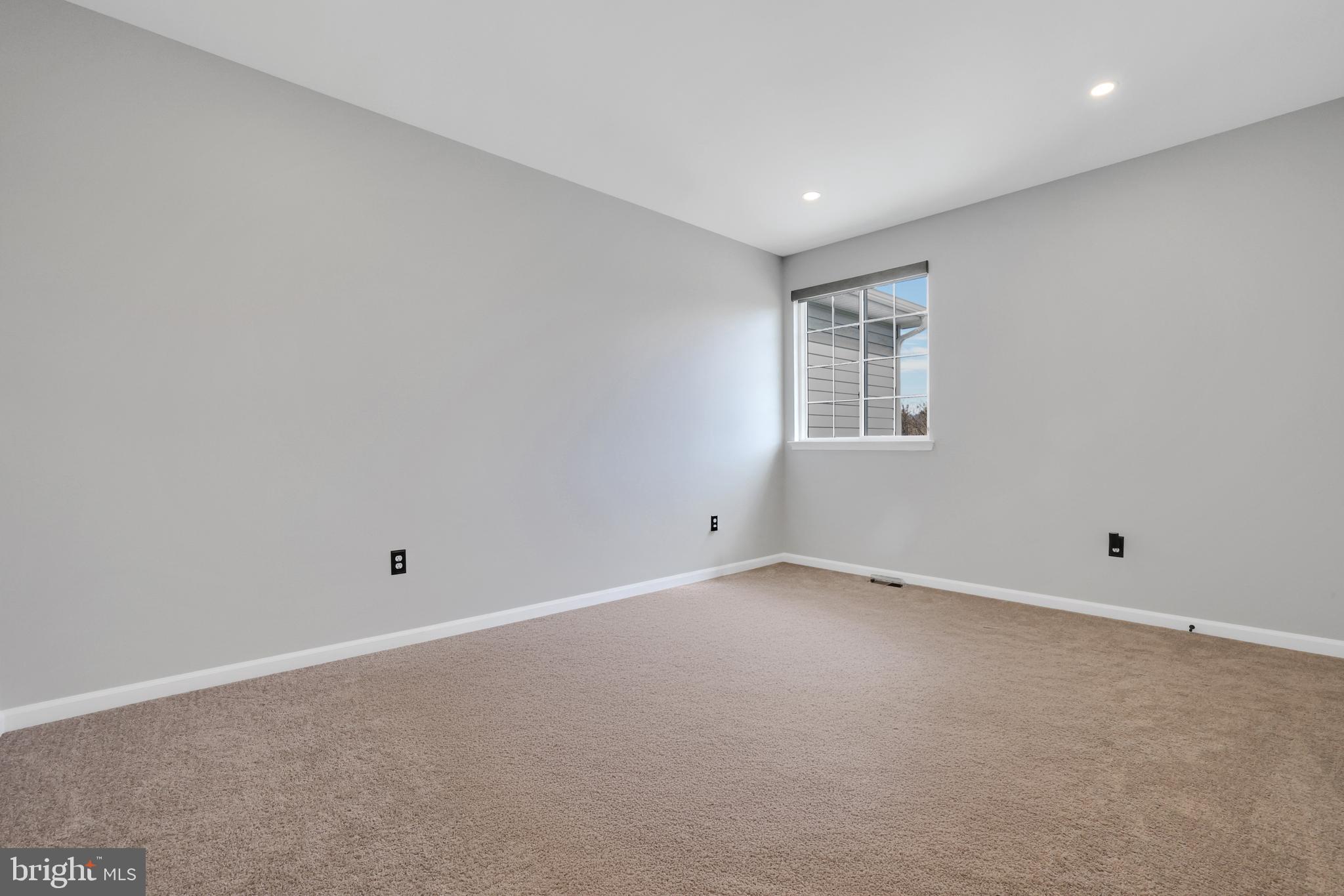 BARTONSVILLE - Residential