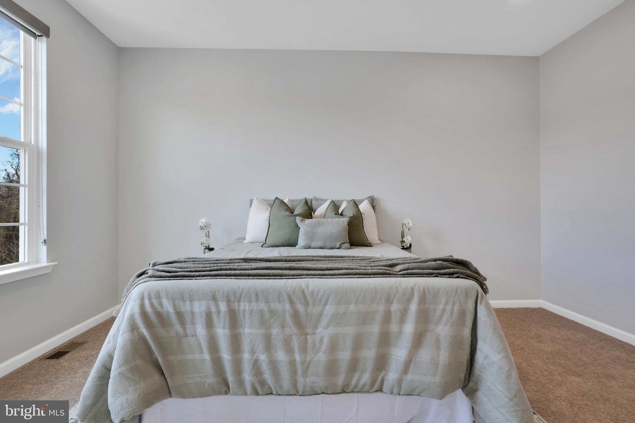 BARTONSVILLE - Residential