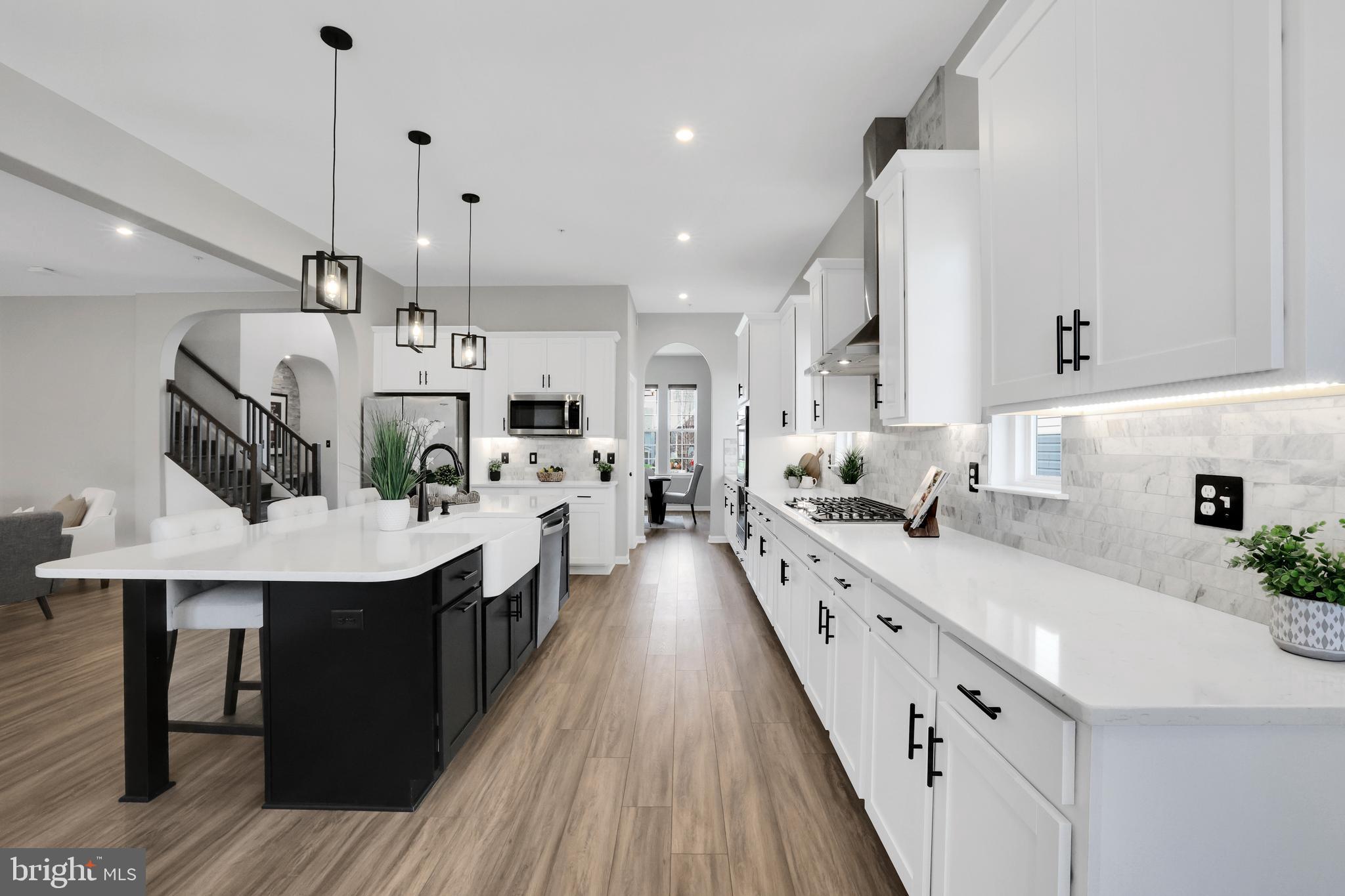 BARTONSVILLE - Residential