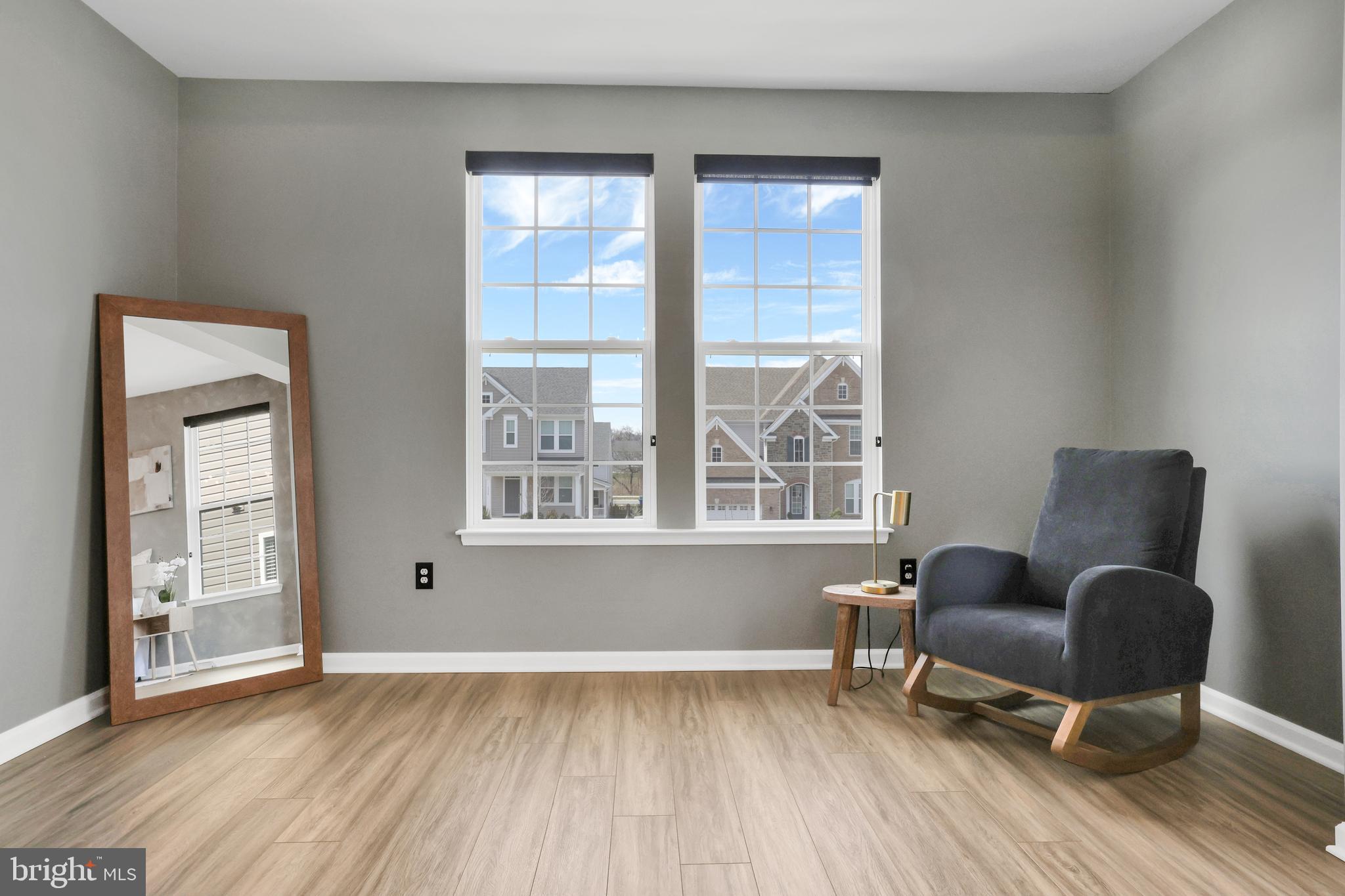 BARTONSVILLE - Residential