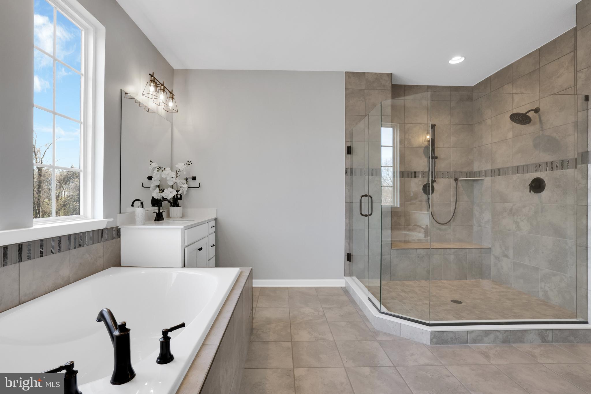 BARTONSVILLE - Residential