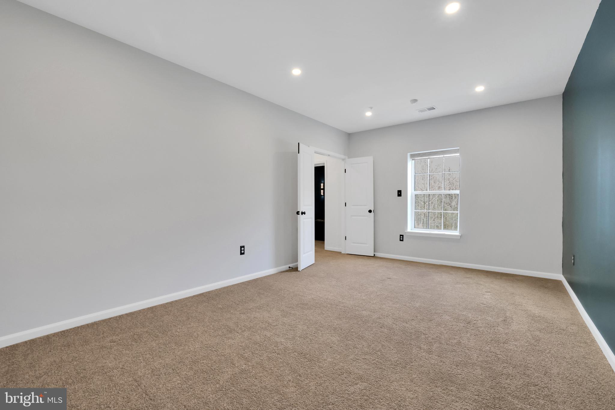 BARTONSVILLE - Residential