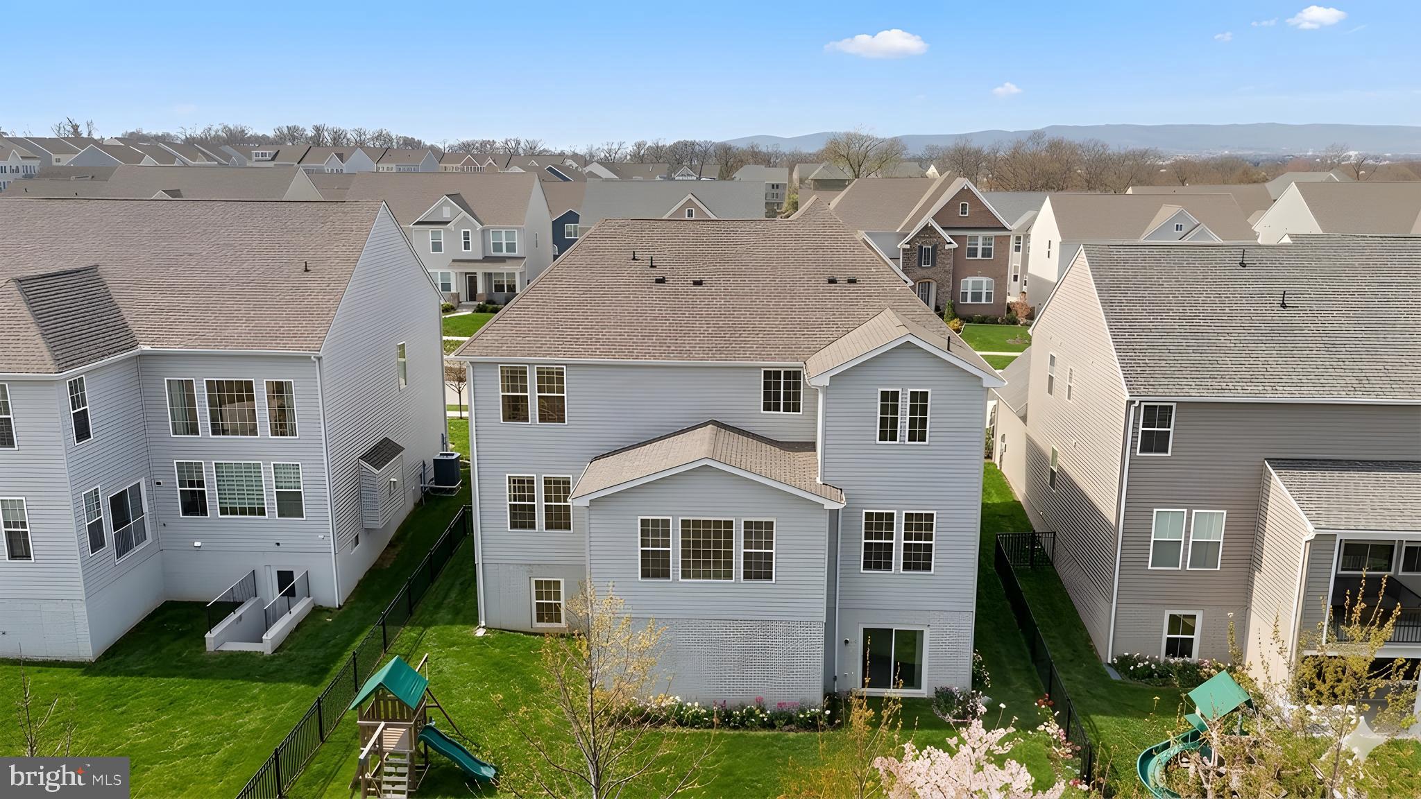 BARTONSVILLE - Residential