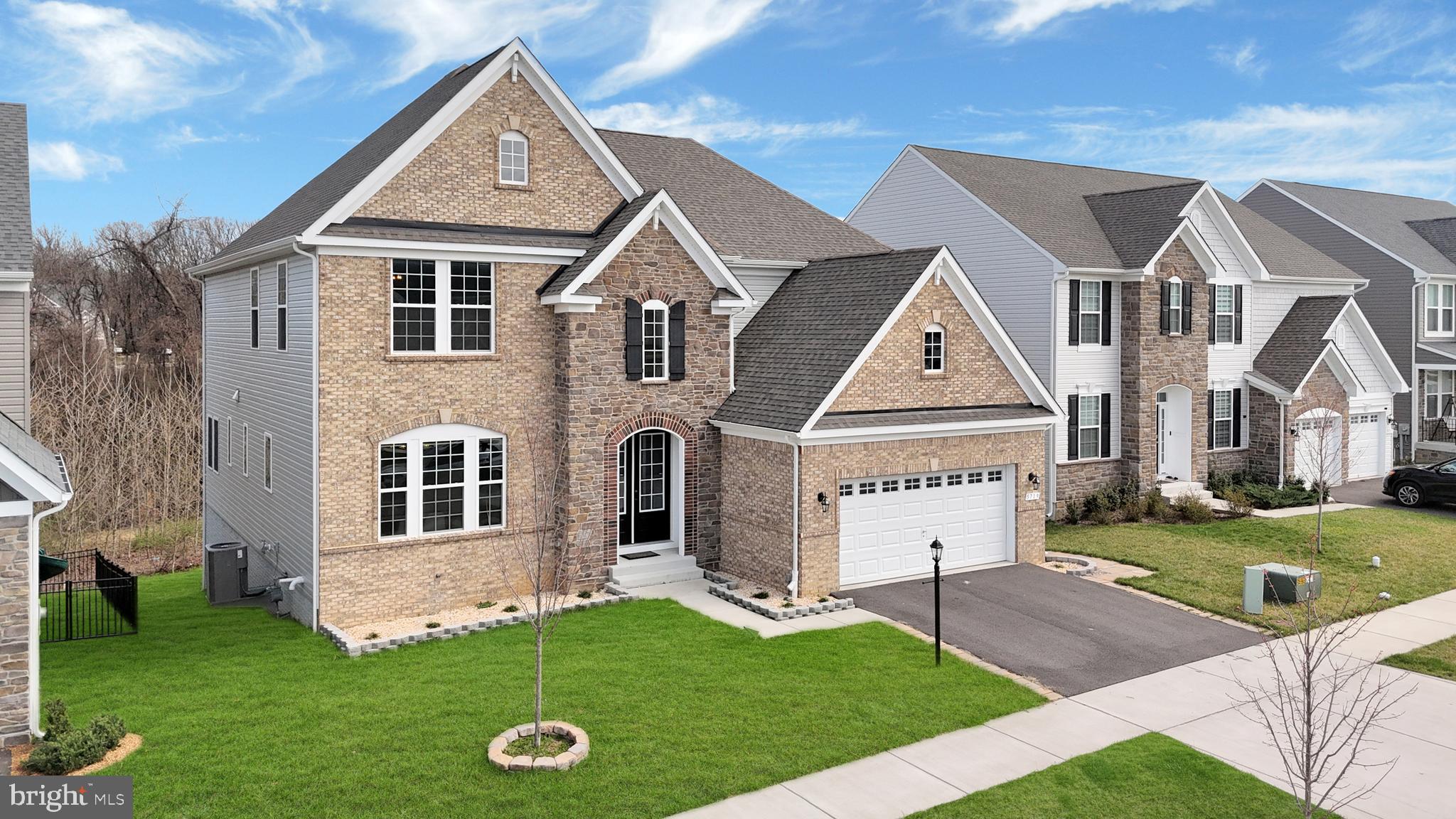 5719 HAWK RIDGE ROAD