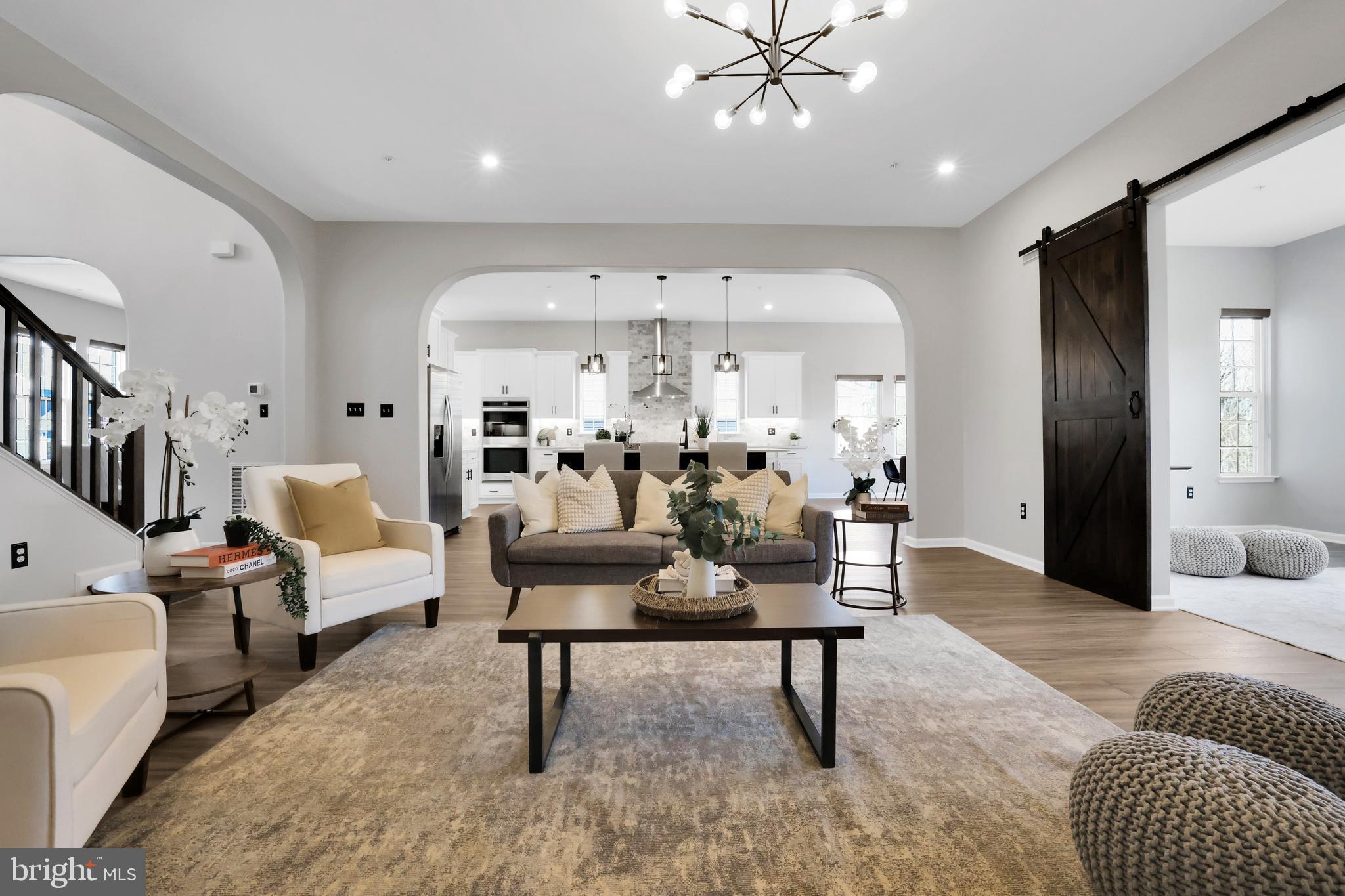 BARTONSVILLE - Residential