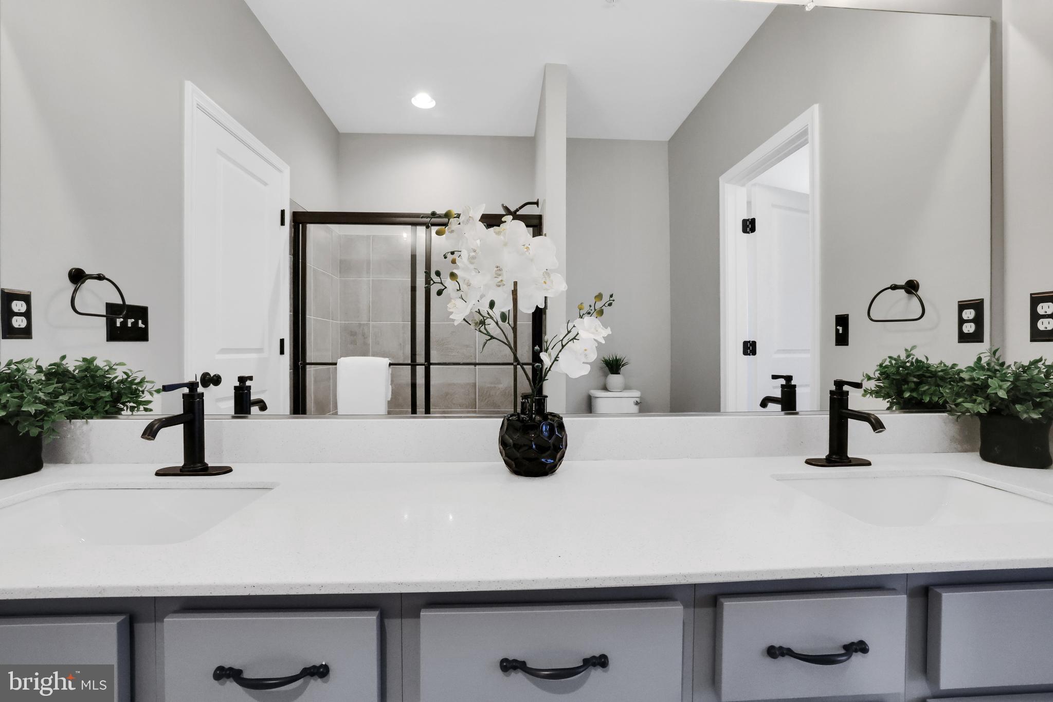 BARTONSVILLE - Residential