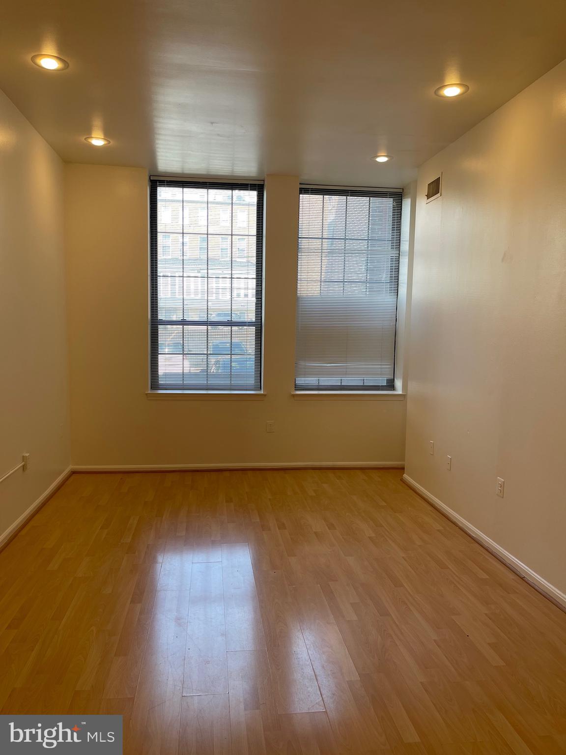 MOUNT VERNON - Residential