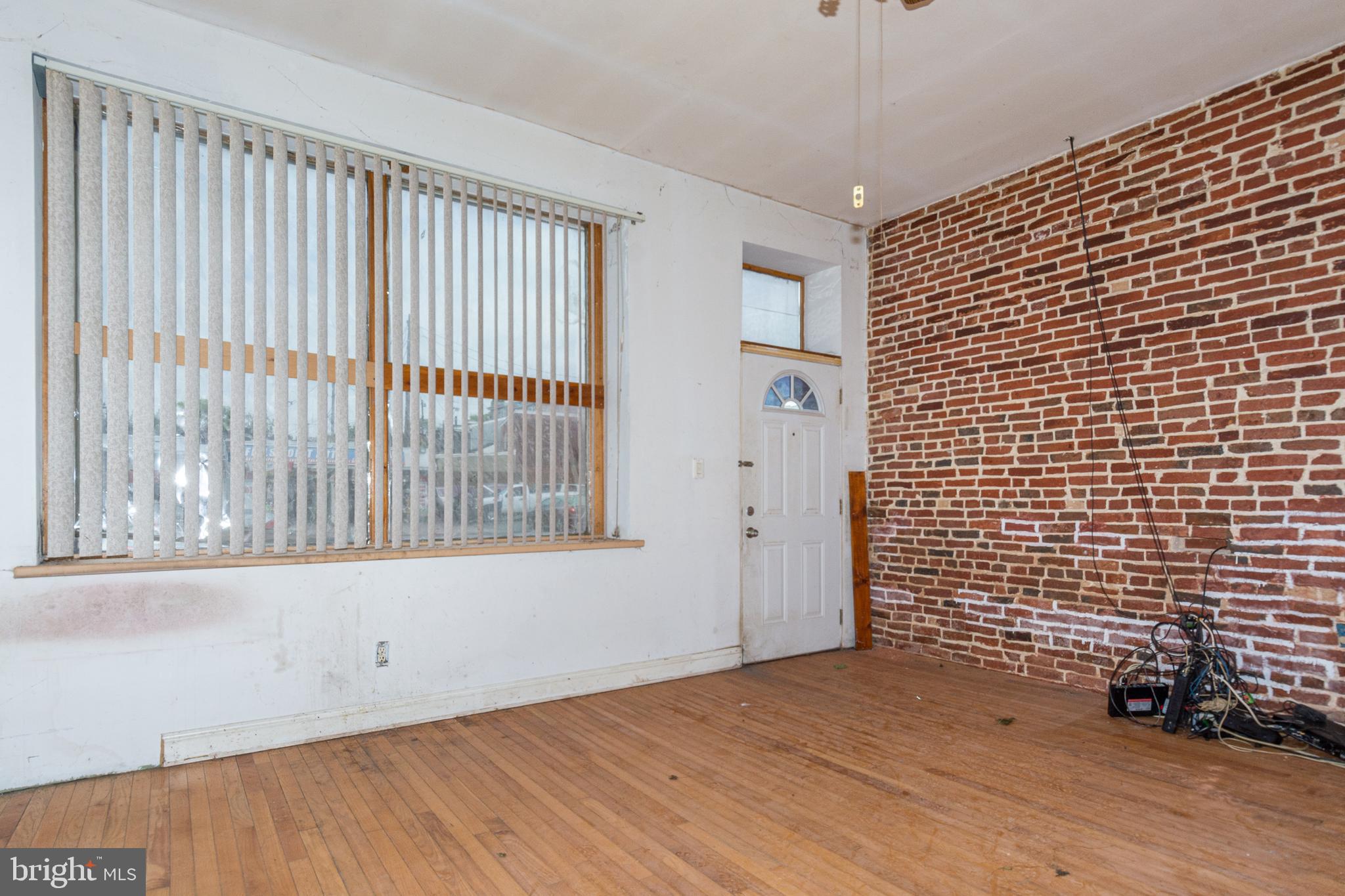 FELLS POINT HISTORIC DISTRICT - Commercial Sale