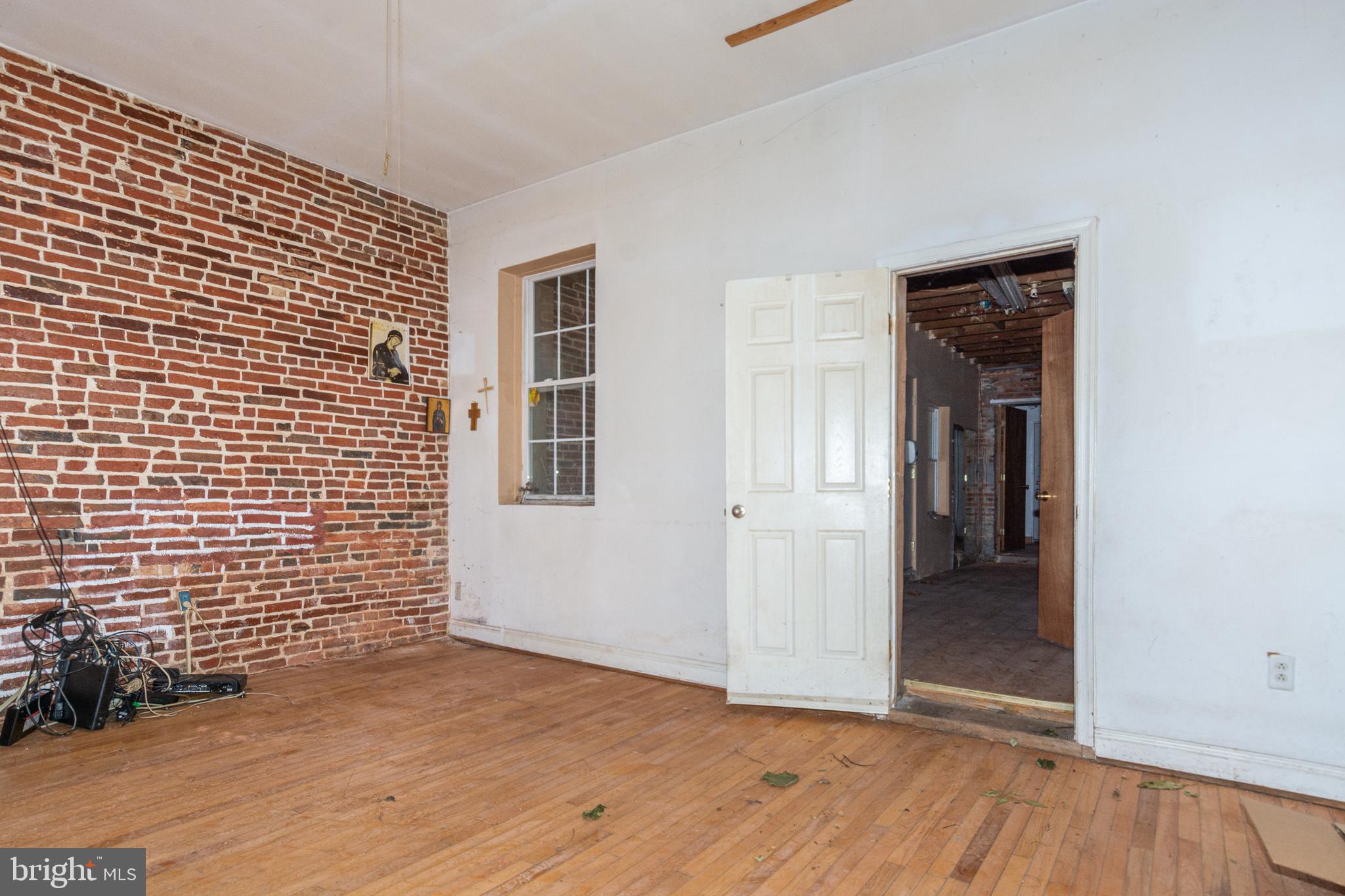 FELLS POINT HISTORIC DISTRICT - Commercial Sale