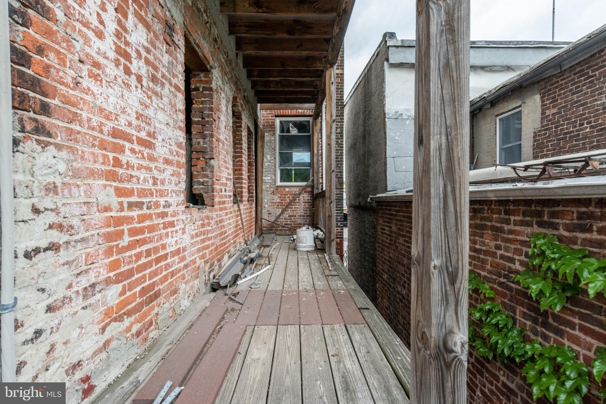 FELLS POINT HISTORIC DISTRICT - Commercial Sale