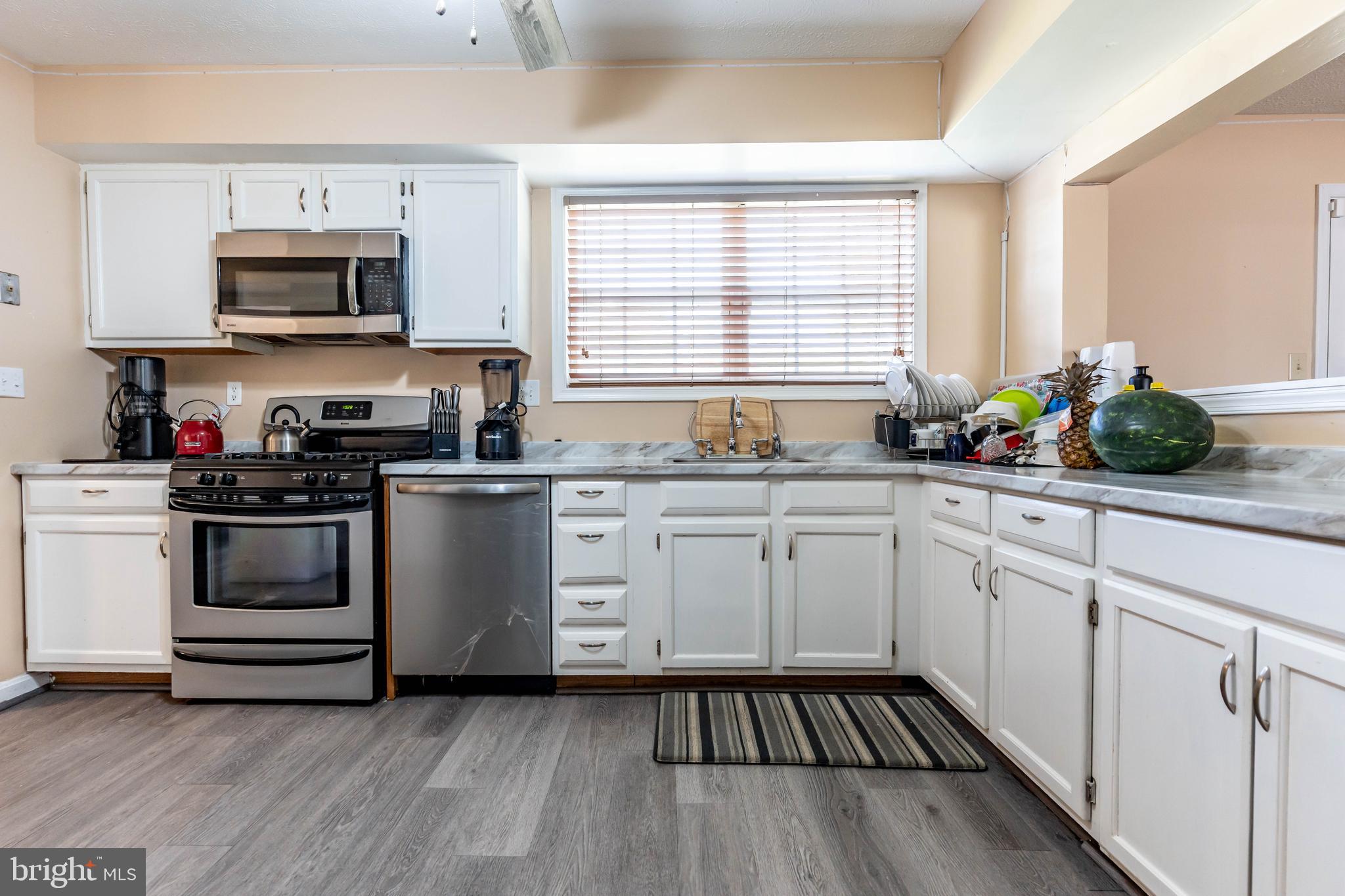 BONIWOOD PLAT 2 - Residential Lease