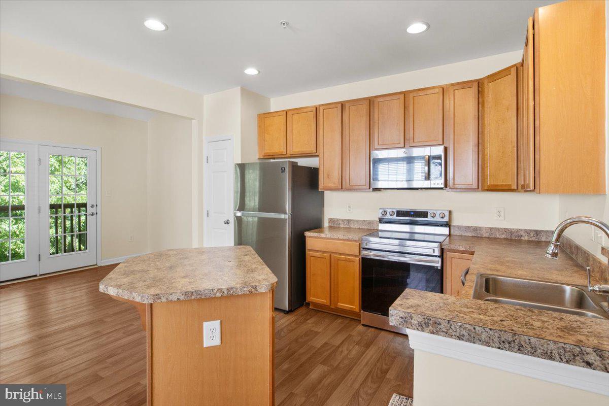 RICHFIELD STATION VILLAGE - Residential Lease