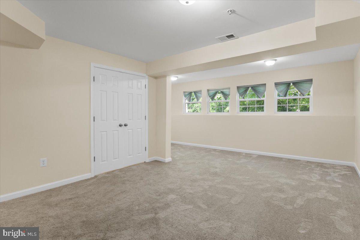 RICHFIELD STATION VILLAGE - Residential Lease