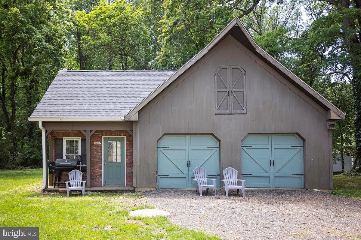 24607 CHESTERTOWN ROAD