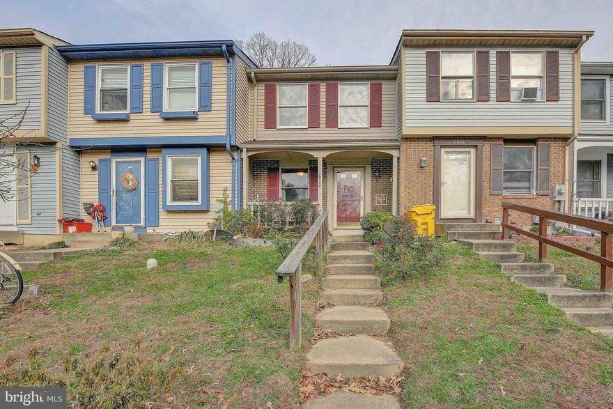 Two bedroom  one and a half bathroom townhome in the popular community of Chesterfield. Open floorplan with lots of natural light. Fresh paint, new floors on the main and lower levels as well as master bedroom. New carpet. Updated backsplash. Fenced yard. Backs to woods in a private setting. Amenity rich HOA with two pools, small parks, common area and snow removal included. Call today to schedule a showing.