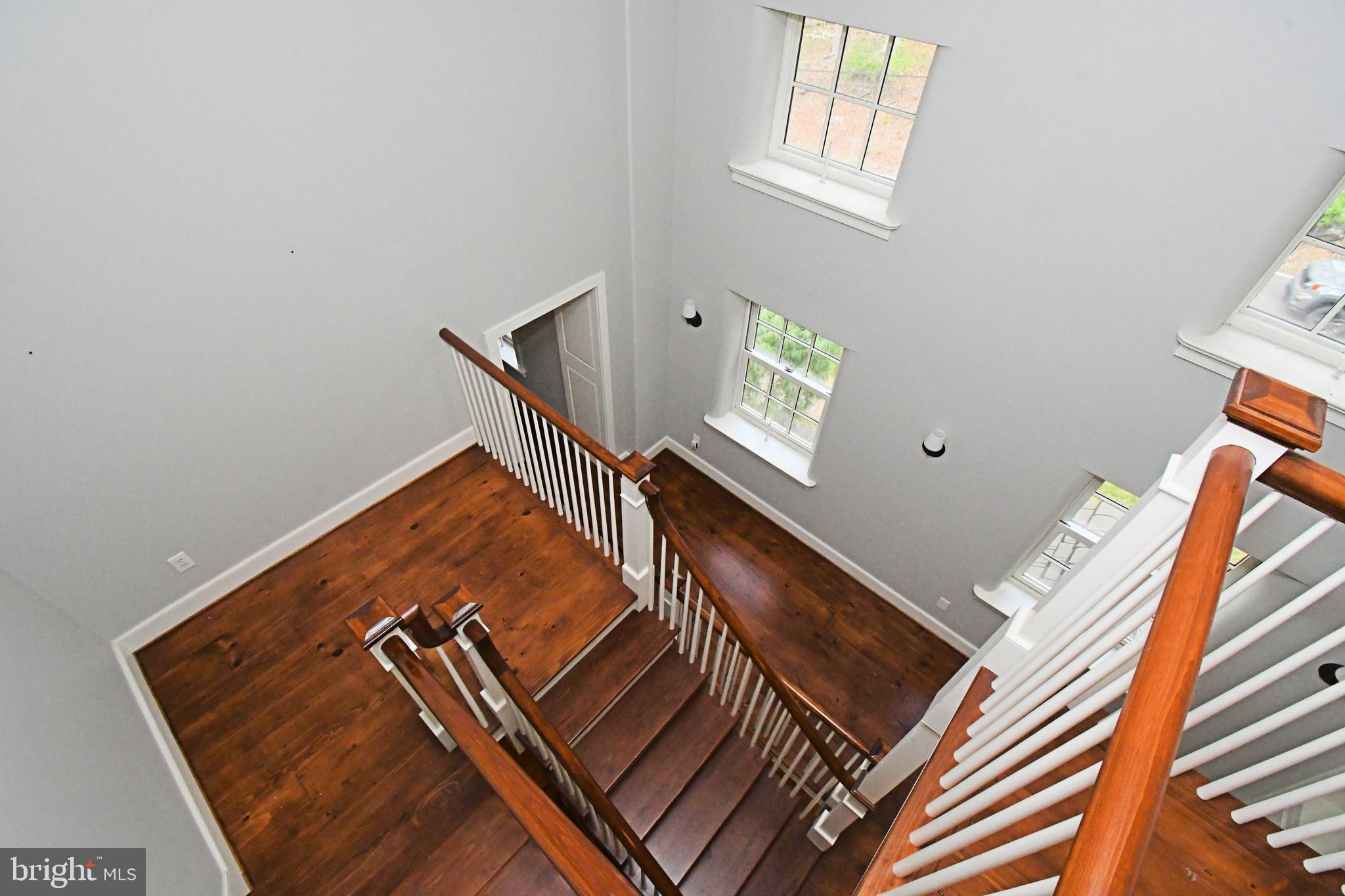 SCHWENKSVILLE - Residential