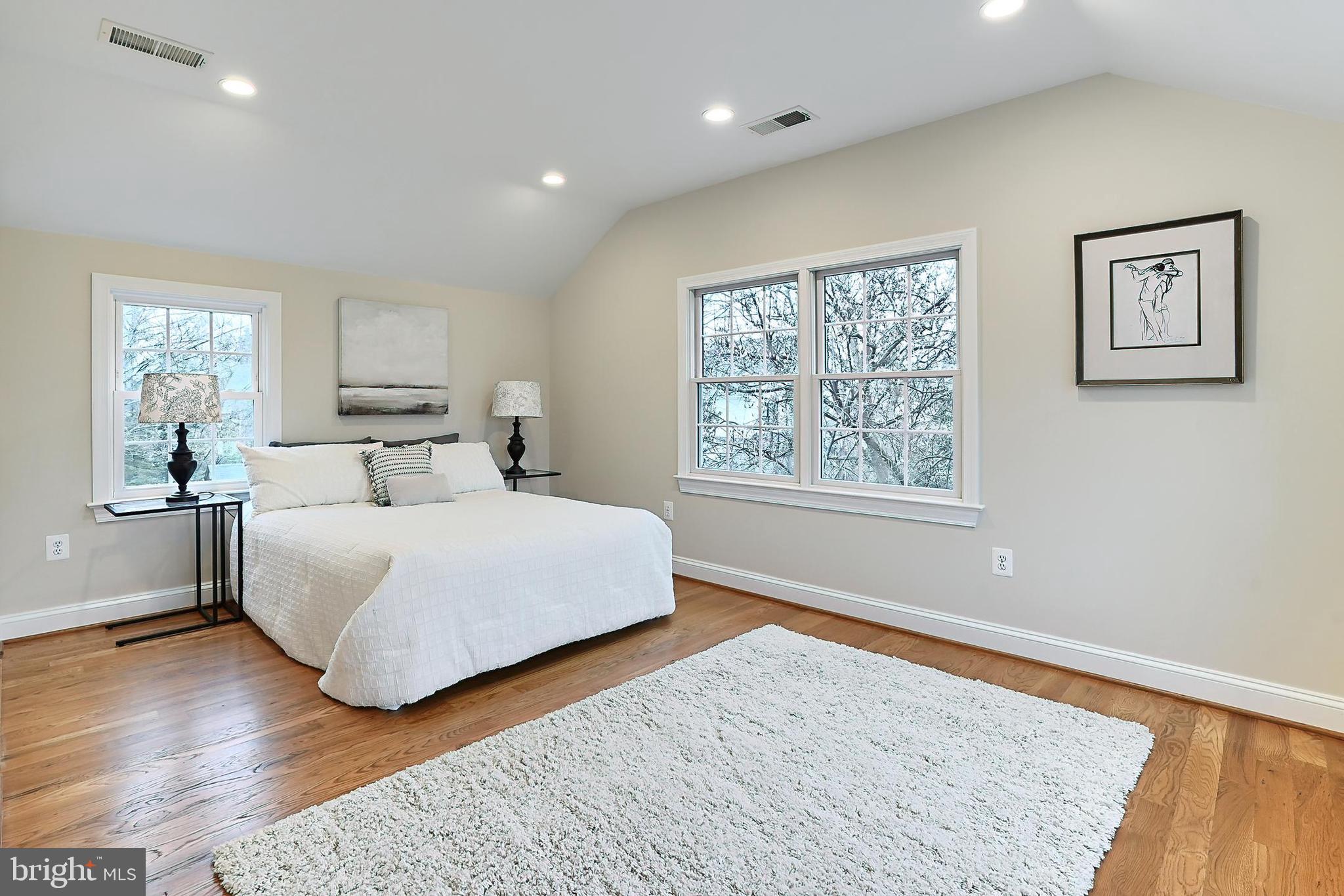 MILBURN TERRACE - Residential