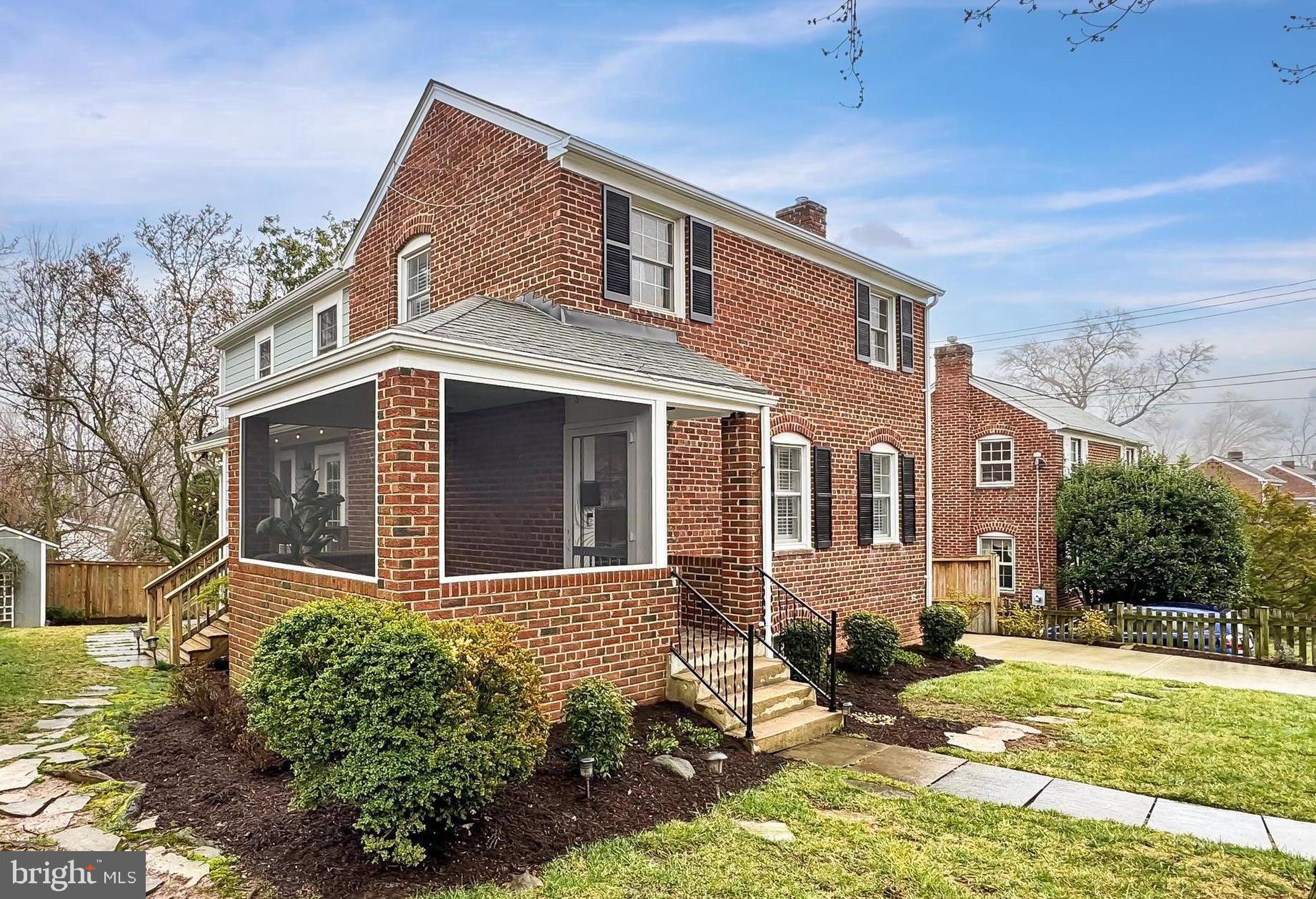 MILBURN TERRACE - Residential