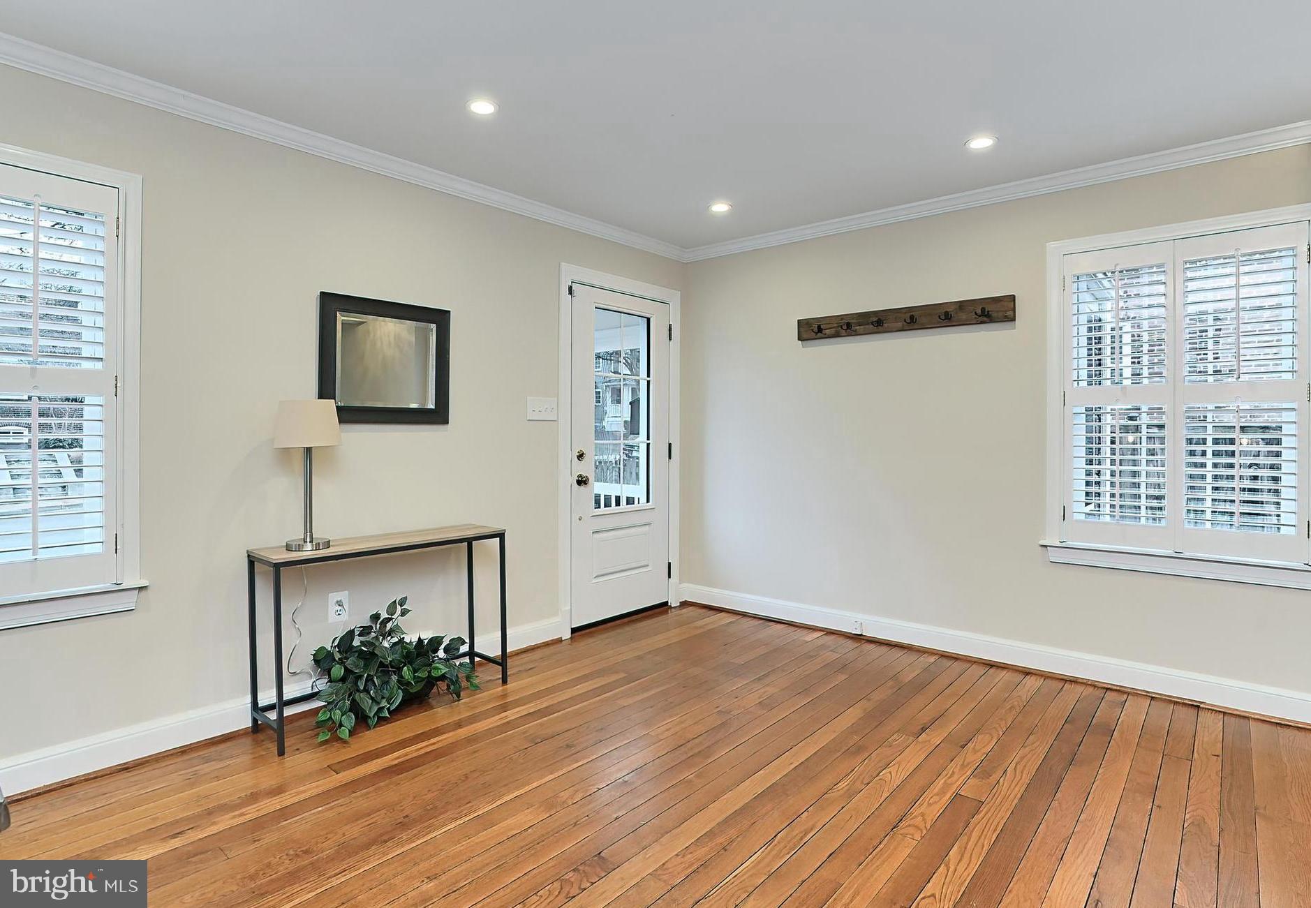 MILBURN TERRACE - Residential