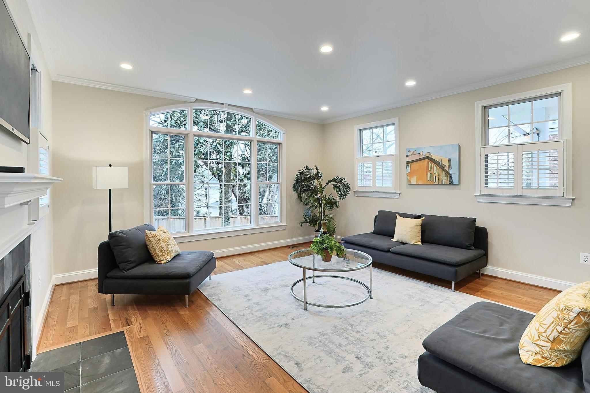 MILBURN TERRACE - Residential