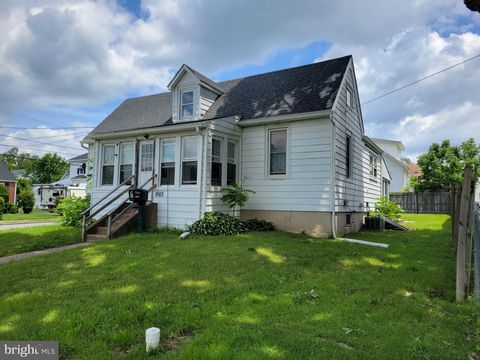 1565 BEALE STREET 101 MARCUS HOOK PA 19061