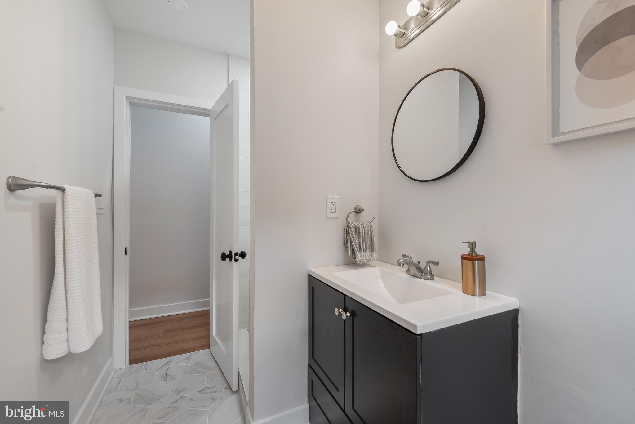 GARWYN OAKS - Residential