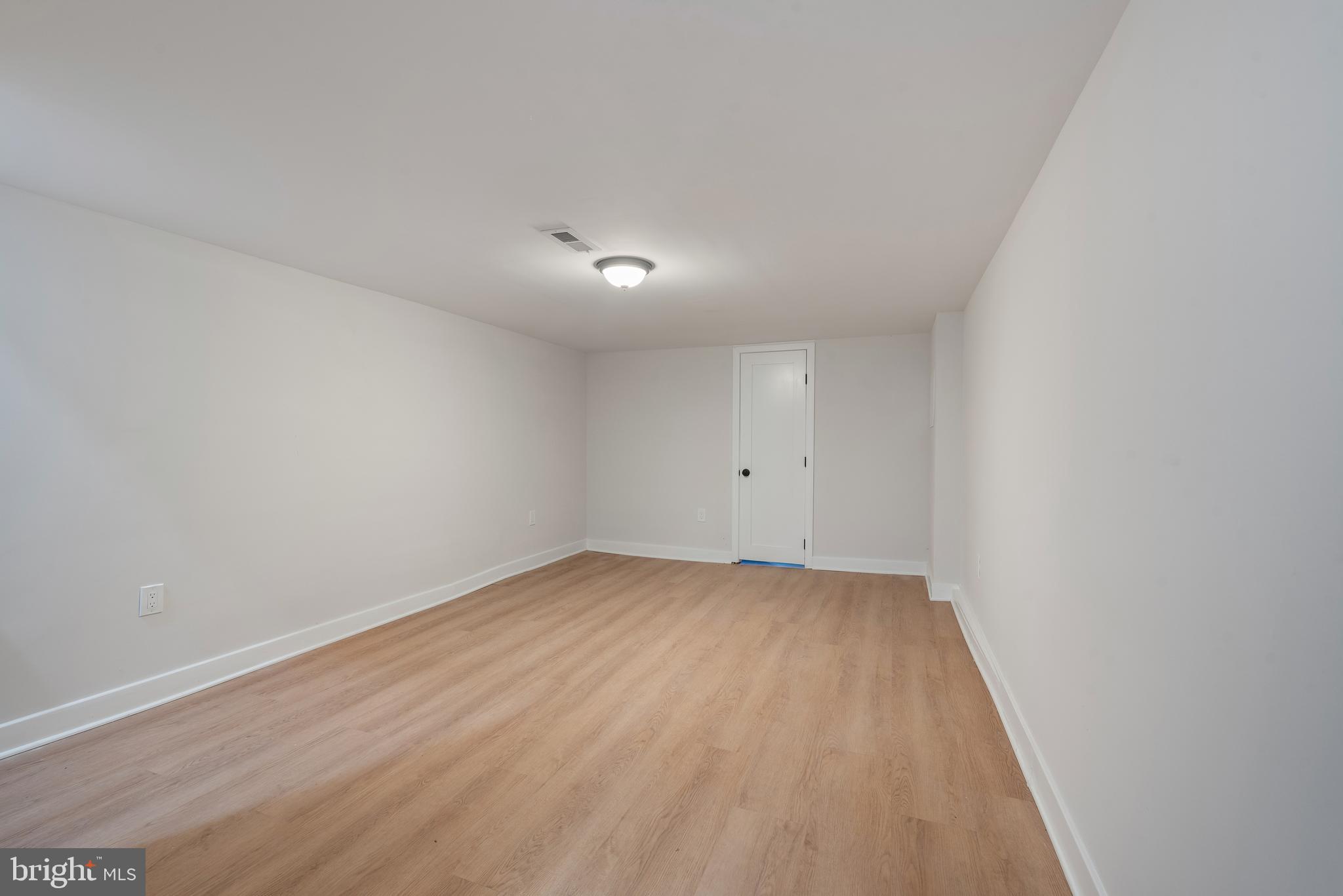 GARWYN OAKS - Residential