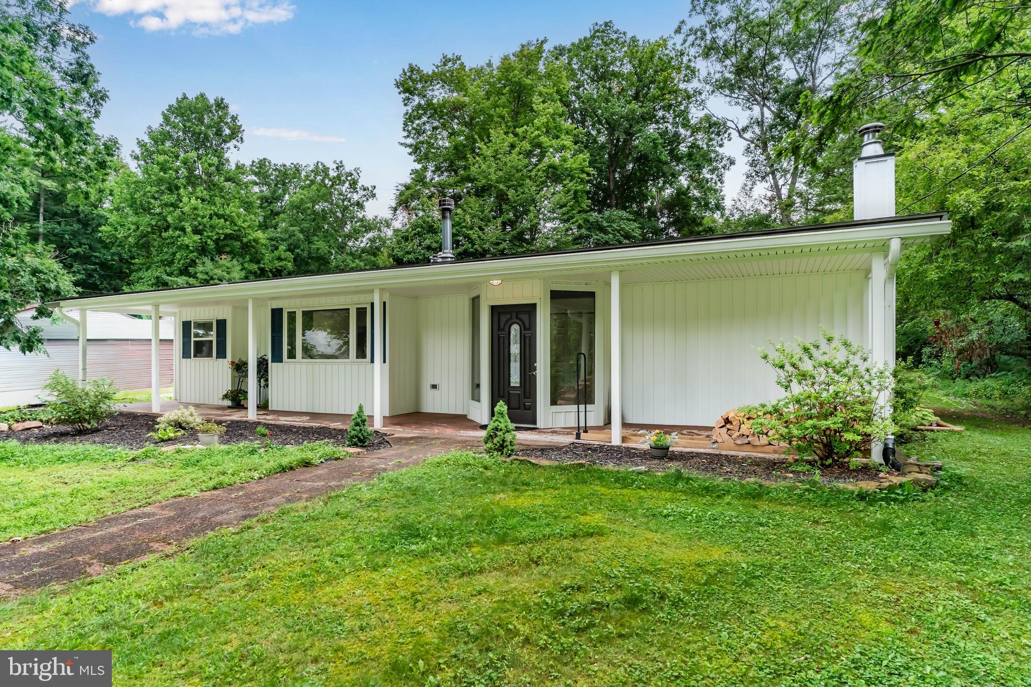 1713 LAUREL ROAD