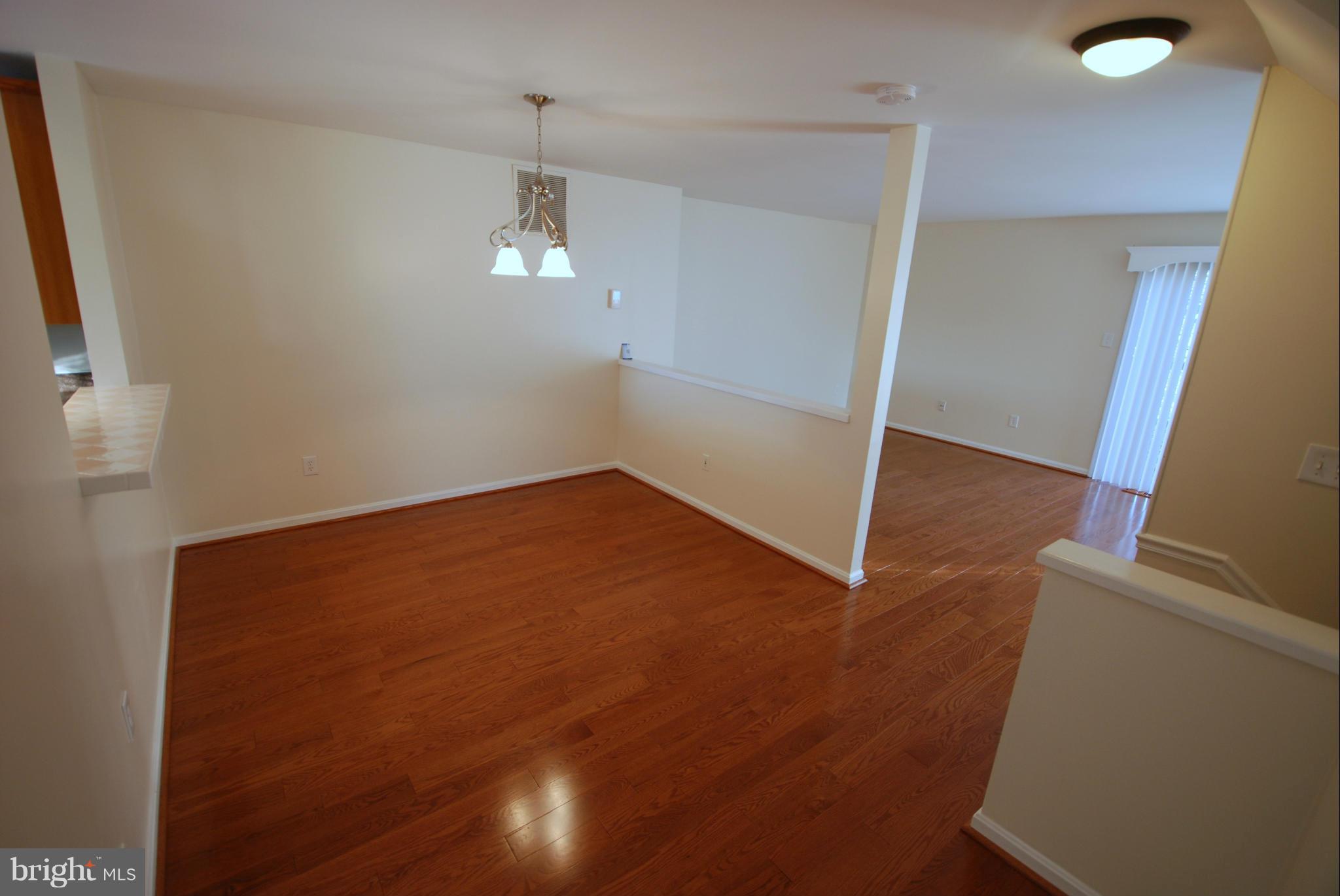 13500 DARTER COURT