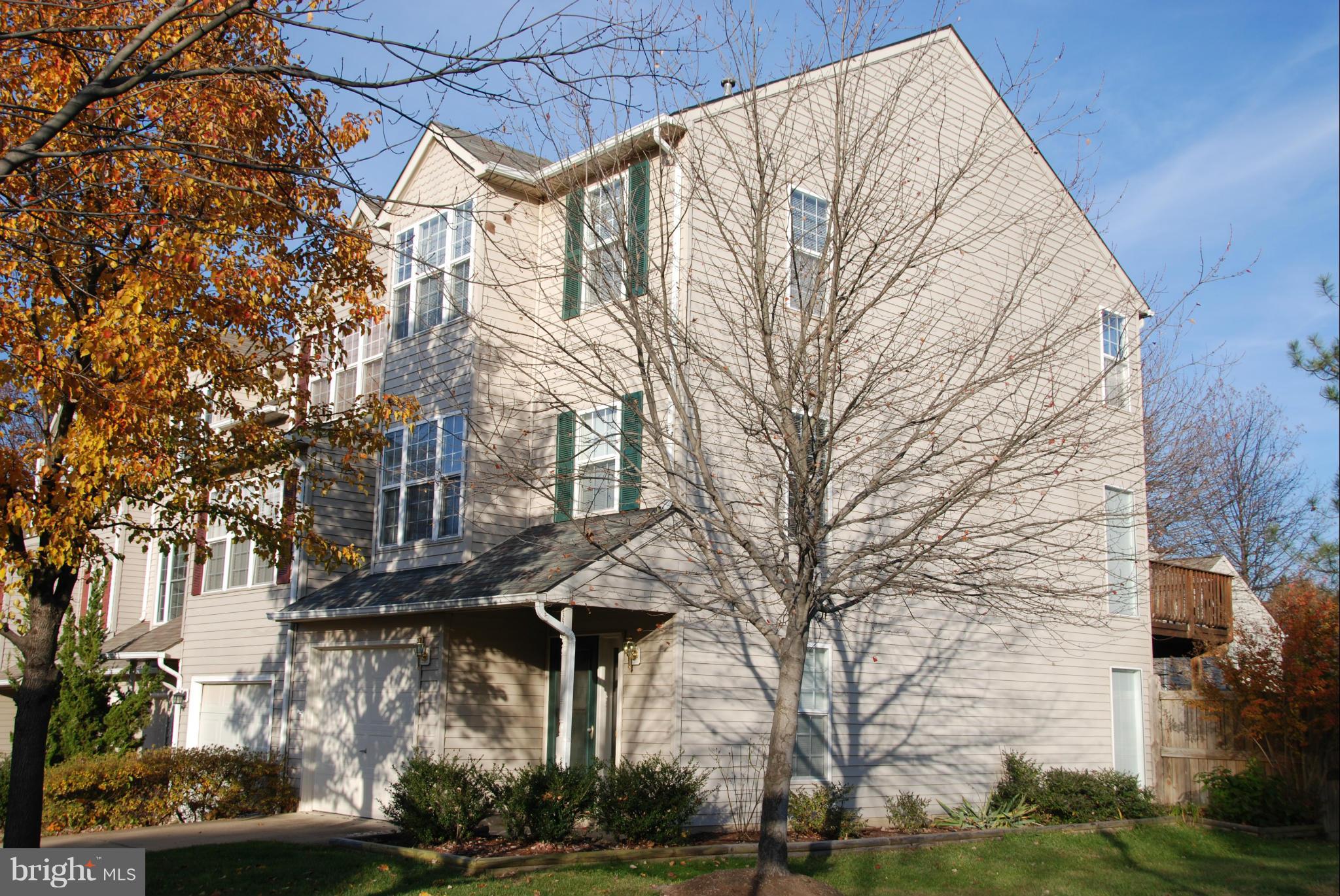13500 DARTER COURT