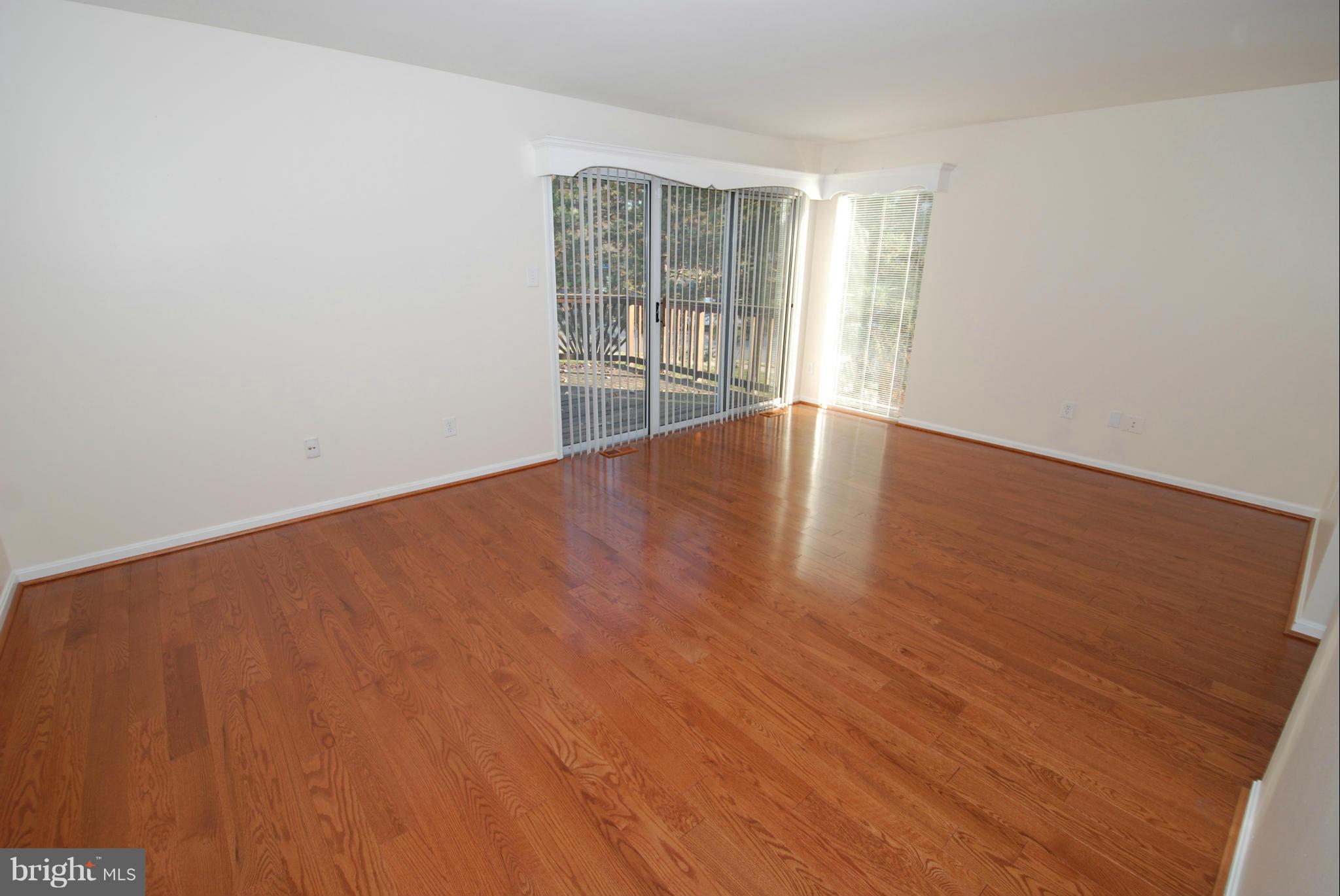 13500 DARTER COURT