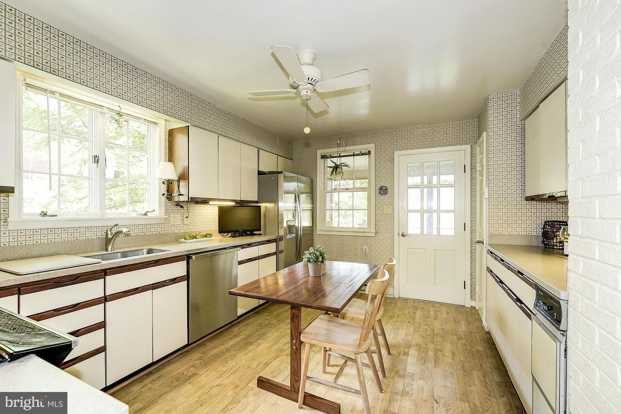 MURRAY HILL - Residential