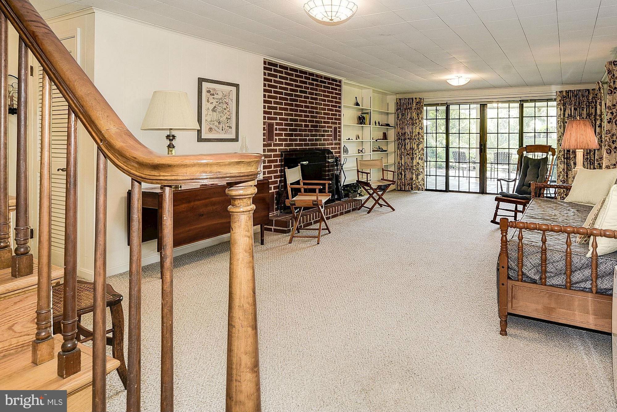 MURRAY HILL - Residential