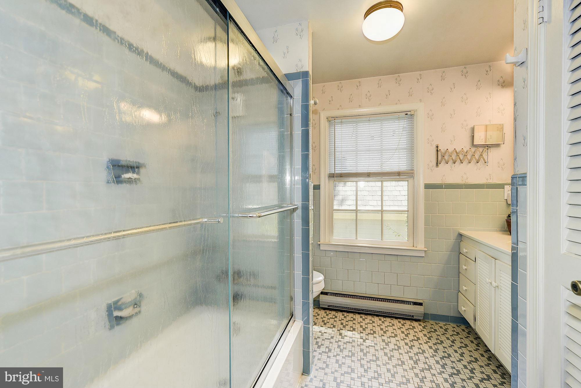 MURRAY HILL - Residential