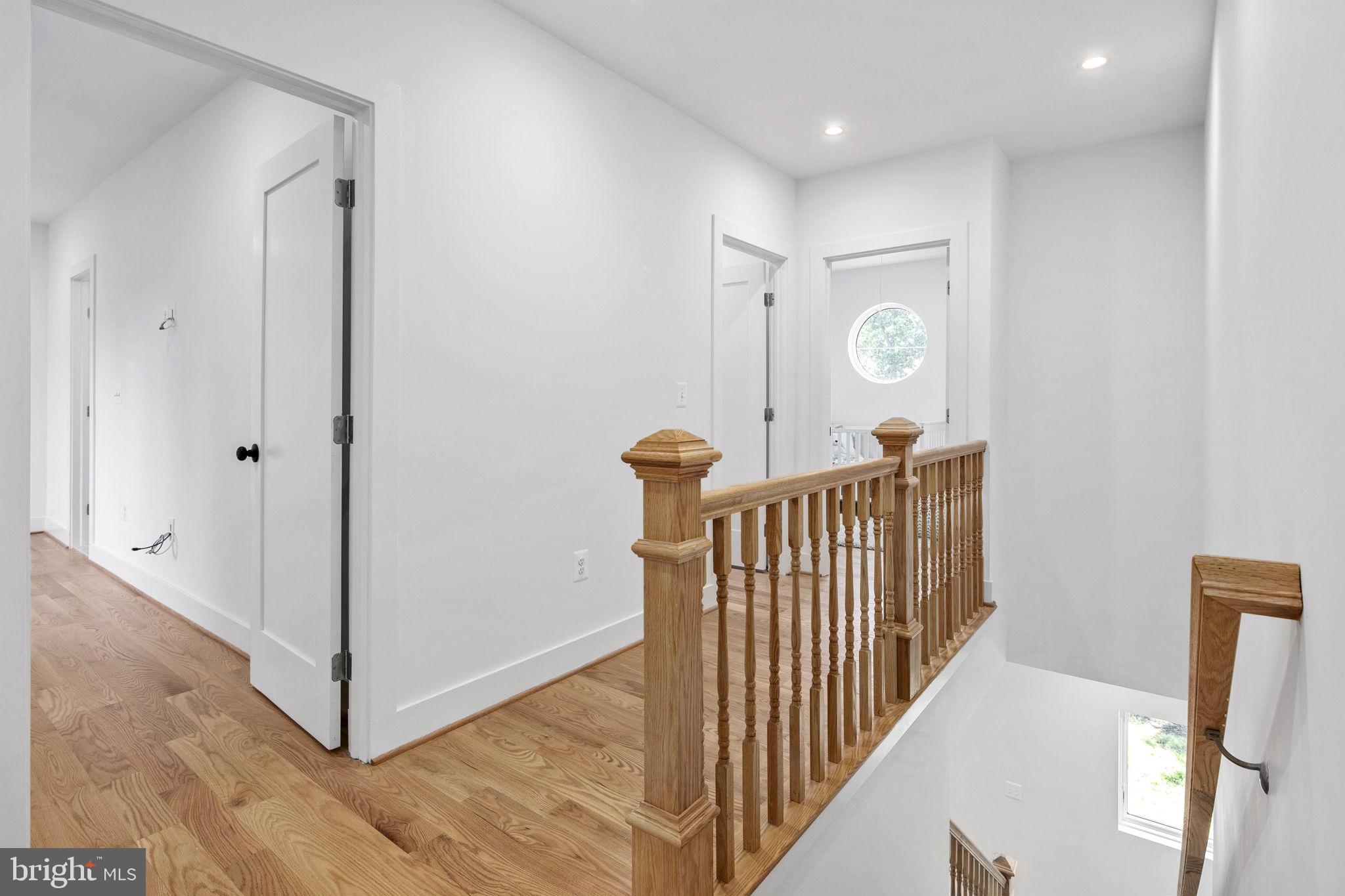 TARA - LEEWAY HEIGHTS - Residential