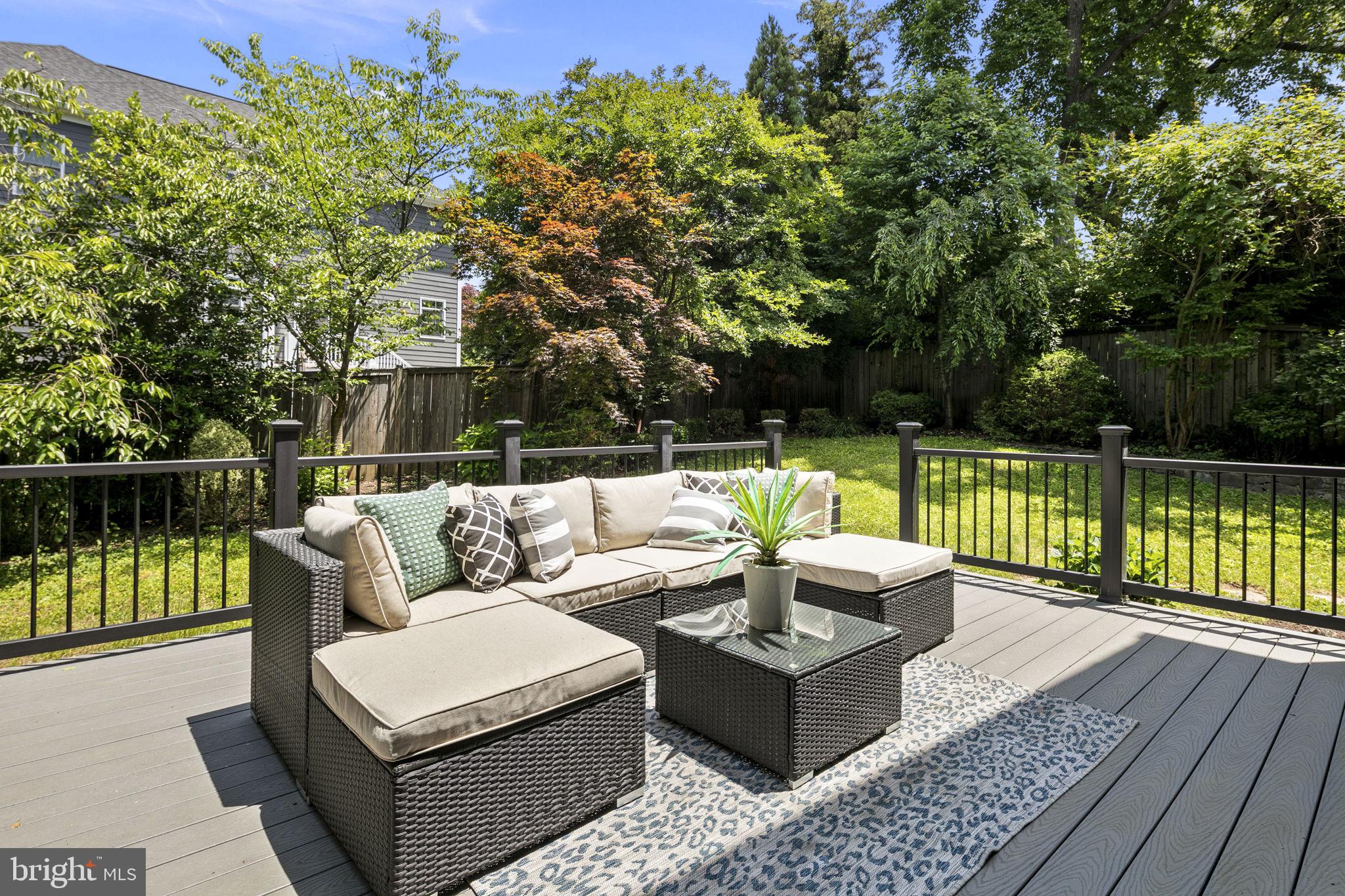 TARA - LEEWAY HEIGHTS - Residential