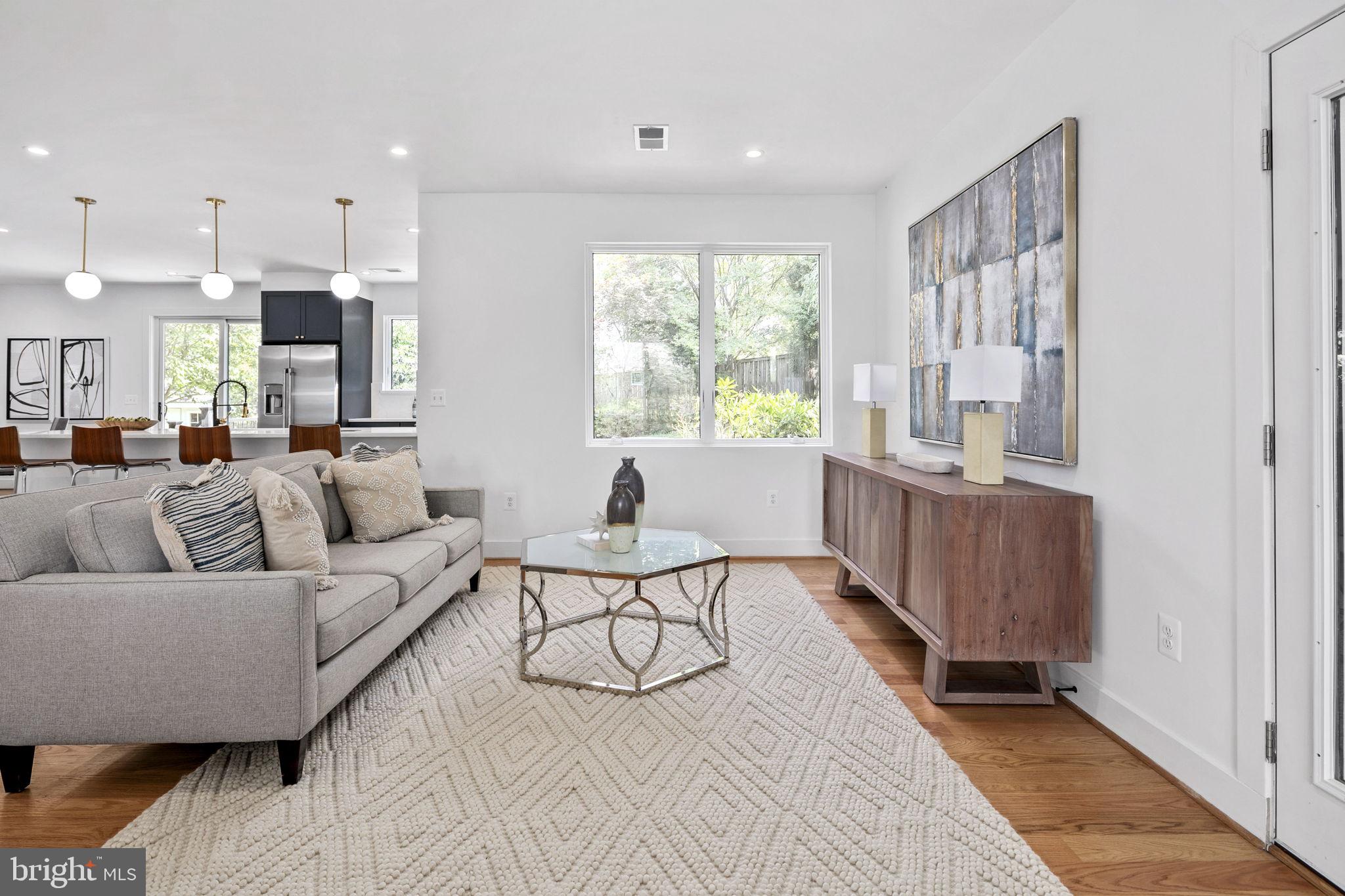 TARA - LEEWAY HEIGHTS - Residential