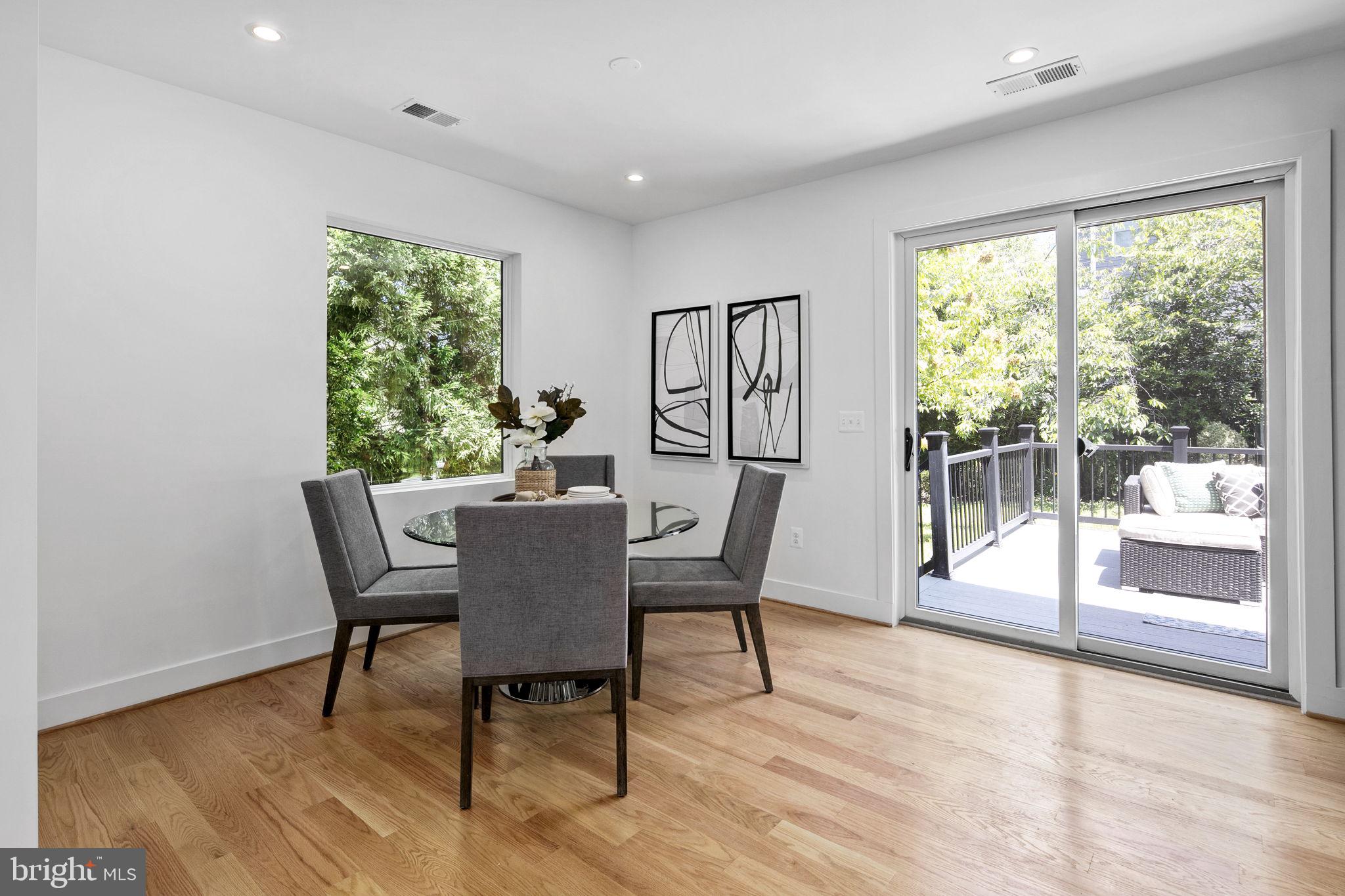 TARA - LEEWAY HEIGHTS - Residential