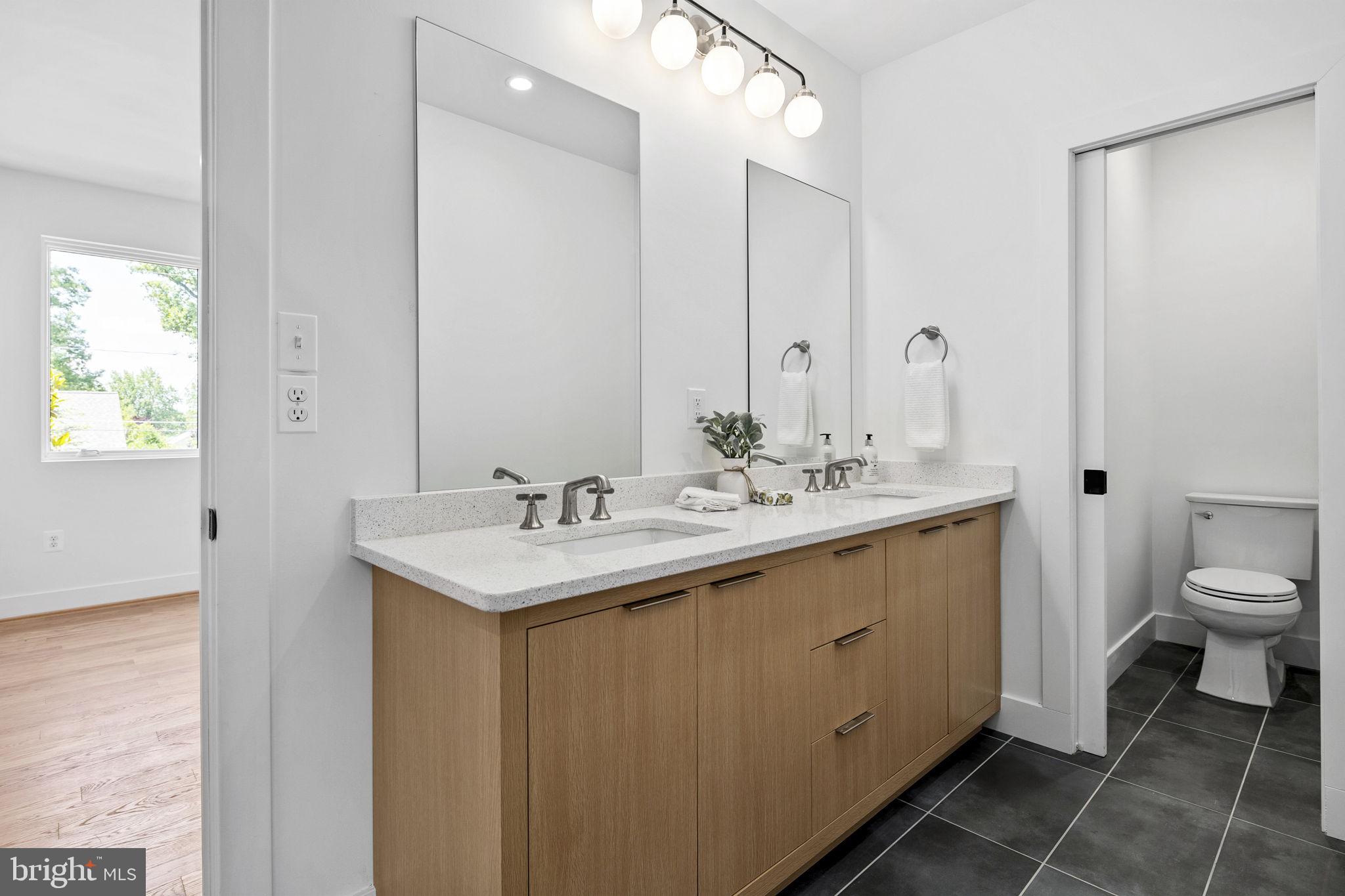 TARA - LEEWAY HEIGHTS - Residential