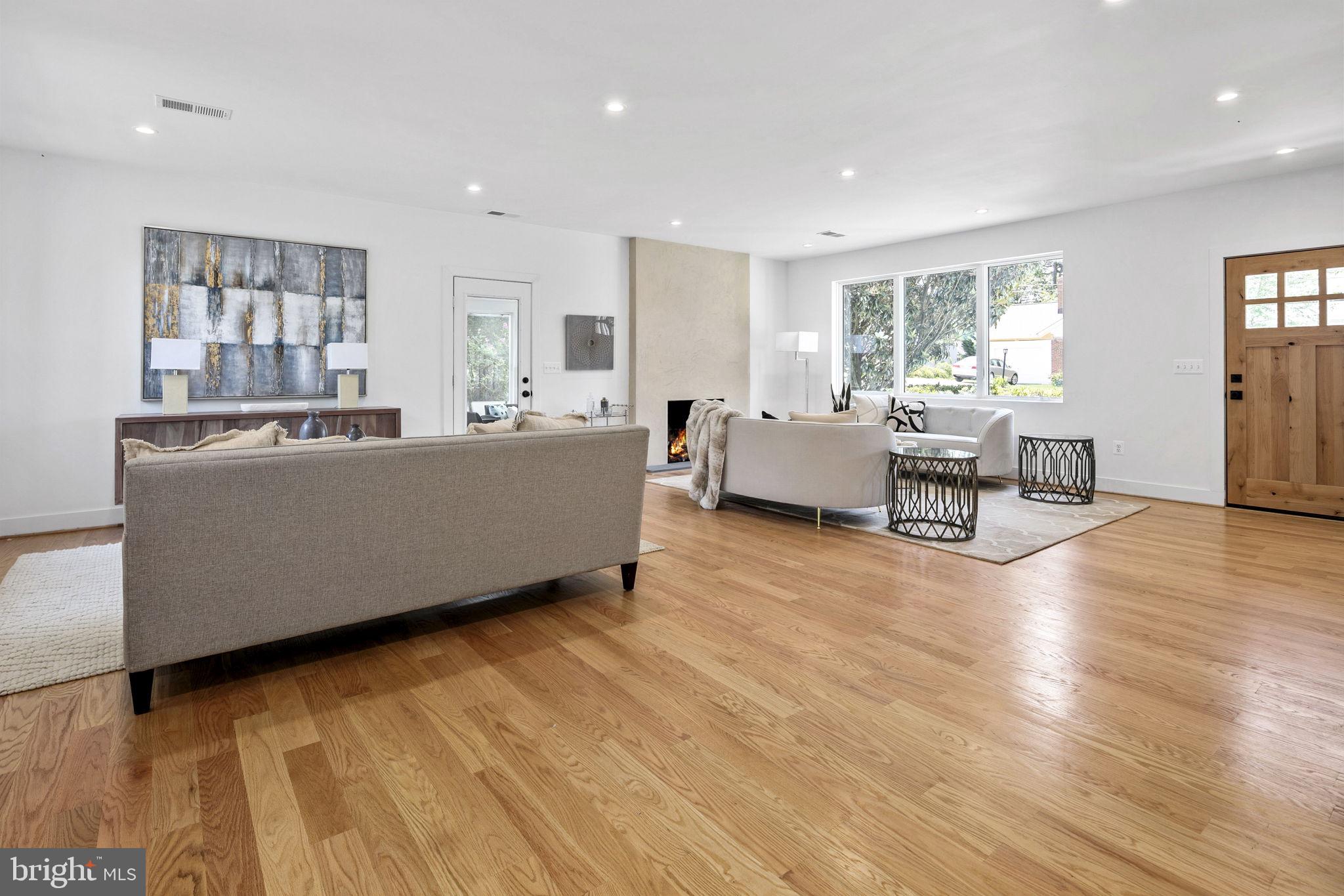 TARA - LEEWAY HEIGHTS - Residential