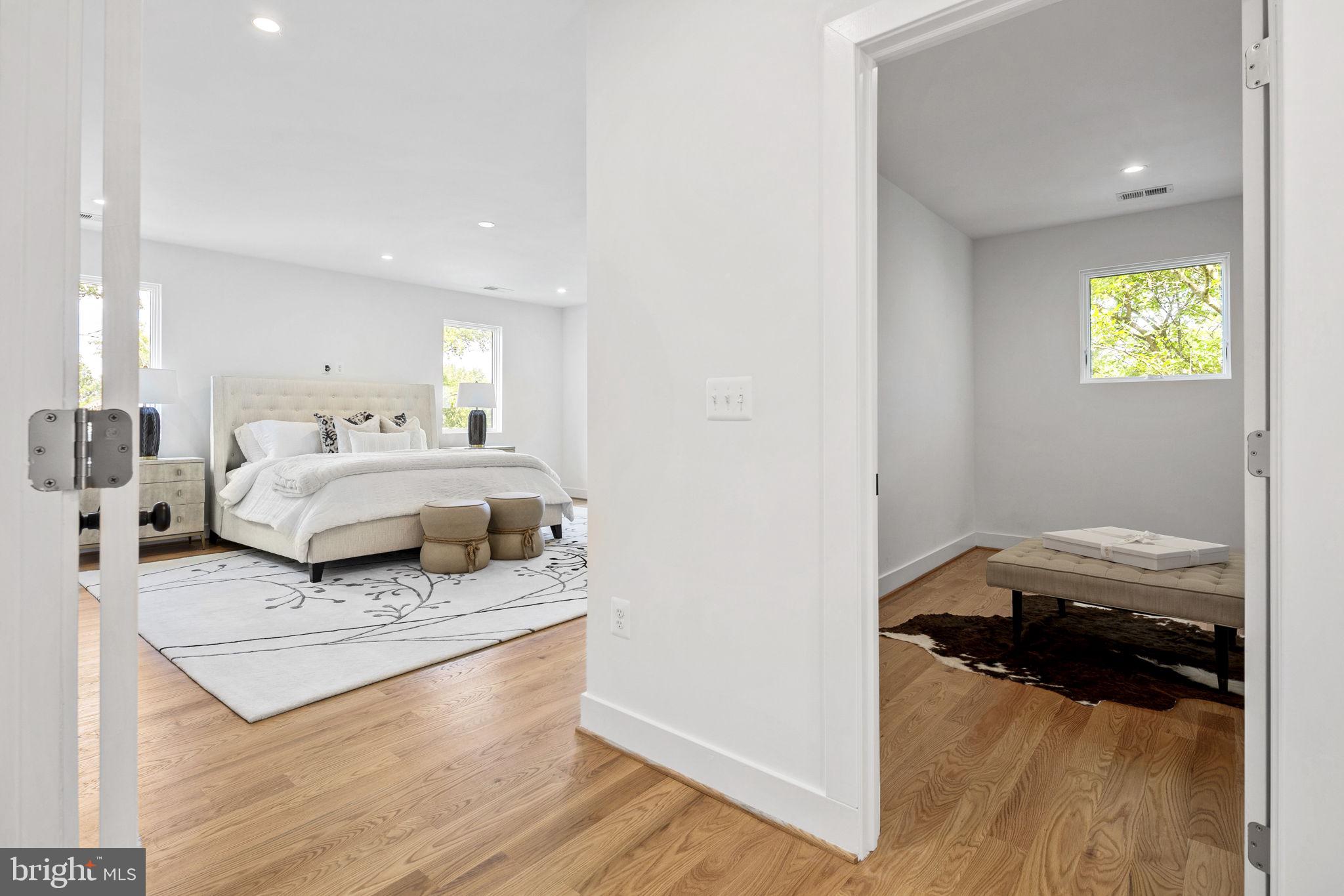 TARA - LEEWAY HEIGHTS - Residential