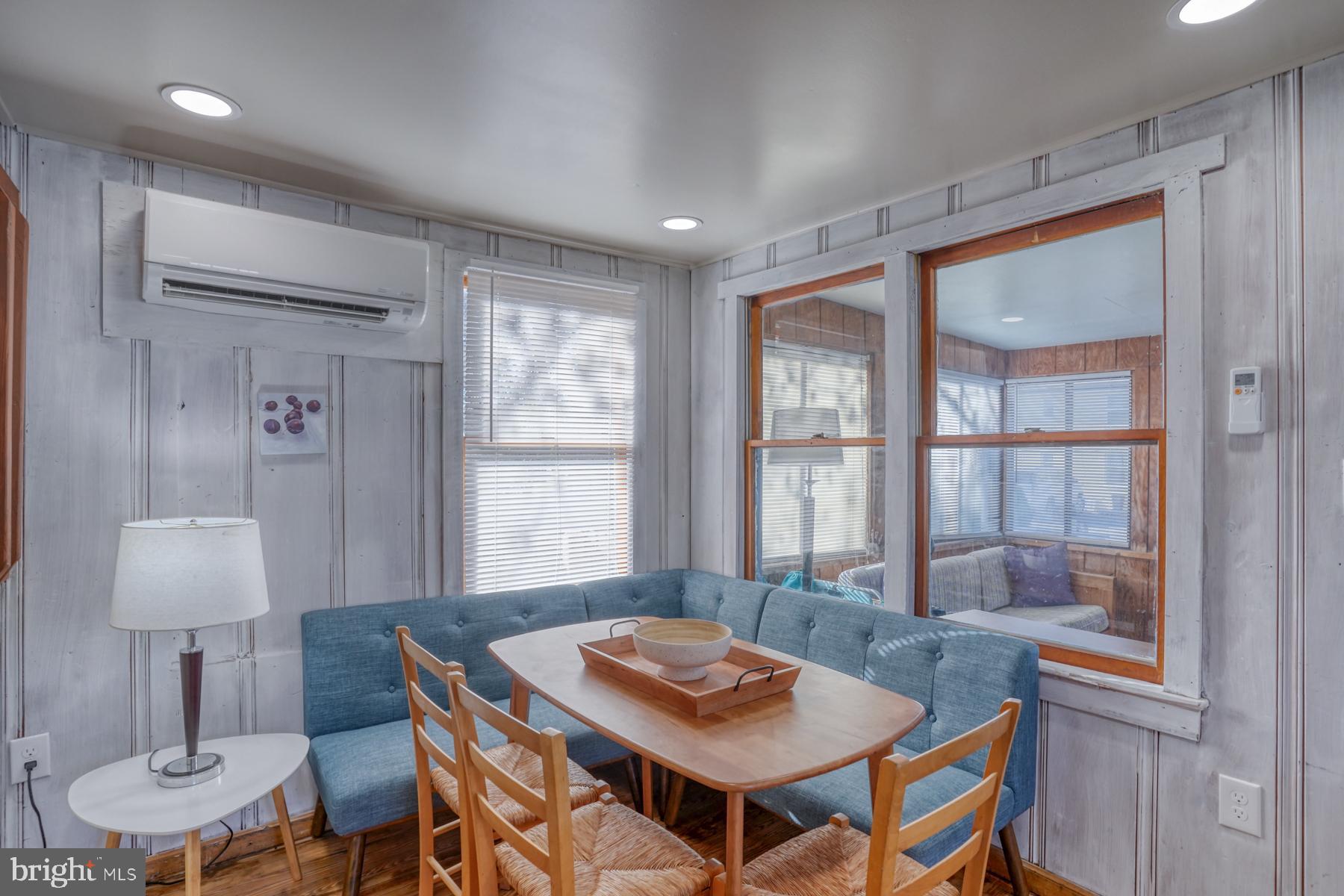 ANN ACRES - Residential