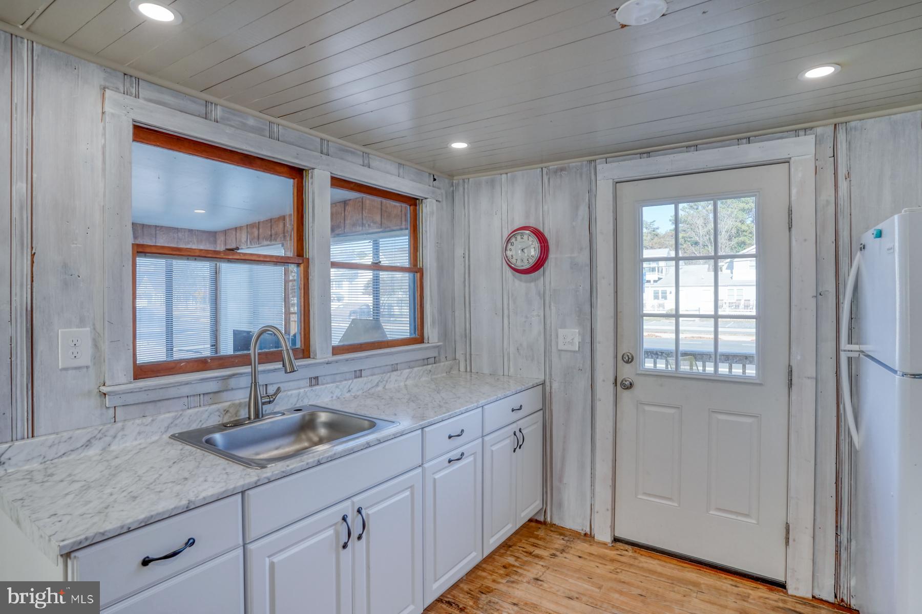 ANN ACRES - Residential