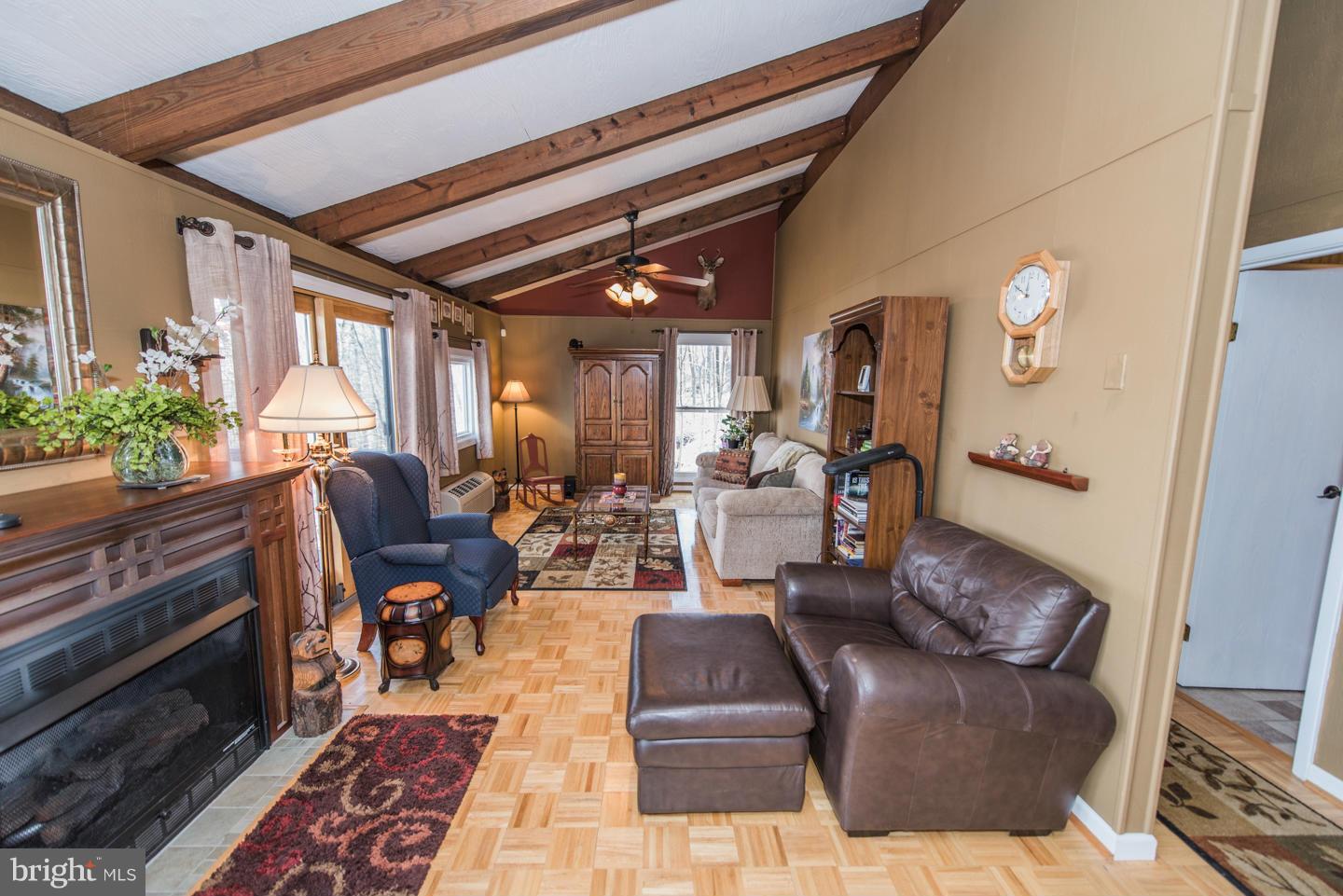 HIGH KNOB - Residential