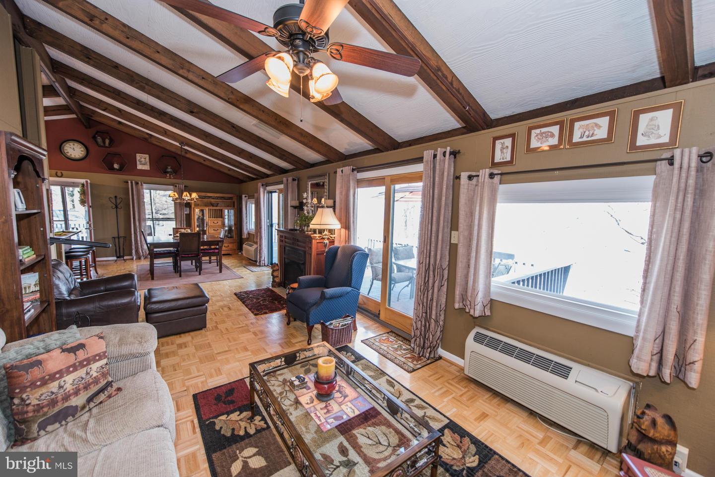 HIGH KNOB - Residential