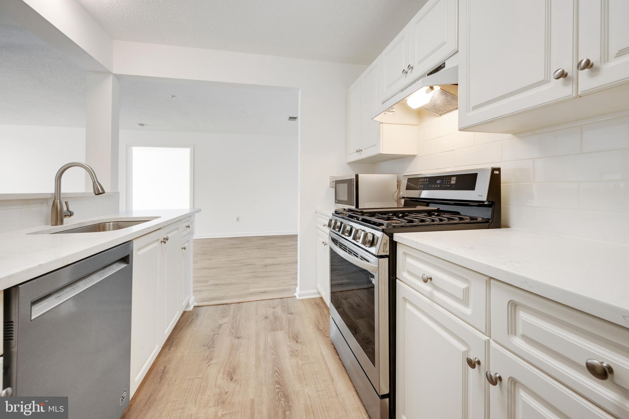 DECOVERLY - Residential